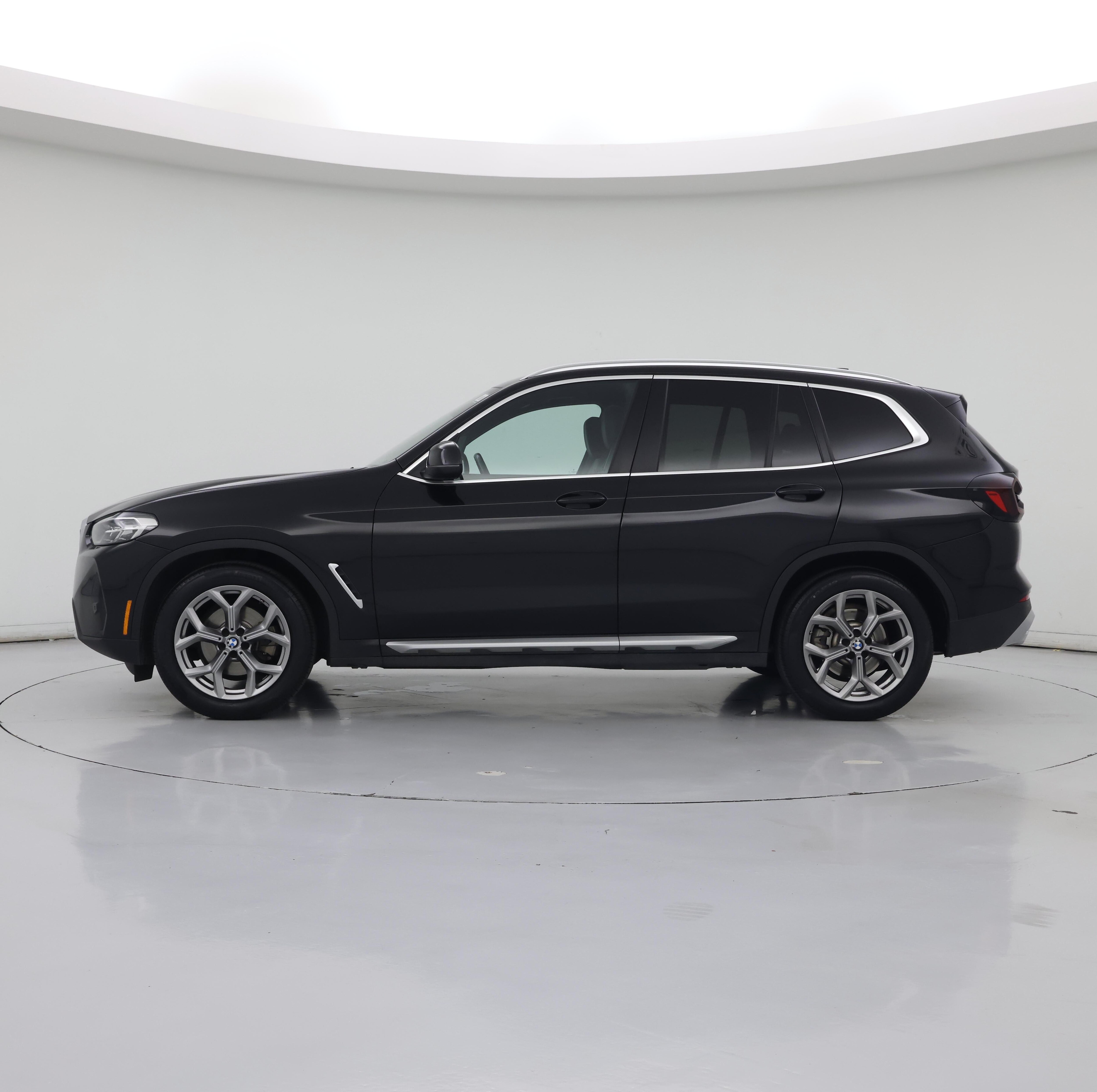 Thumbnail: 2023 BMW X3 - 3