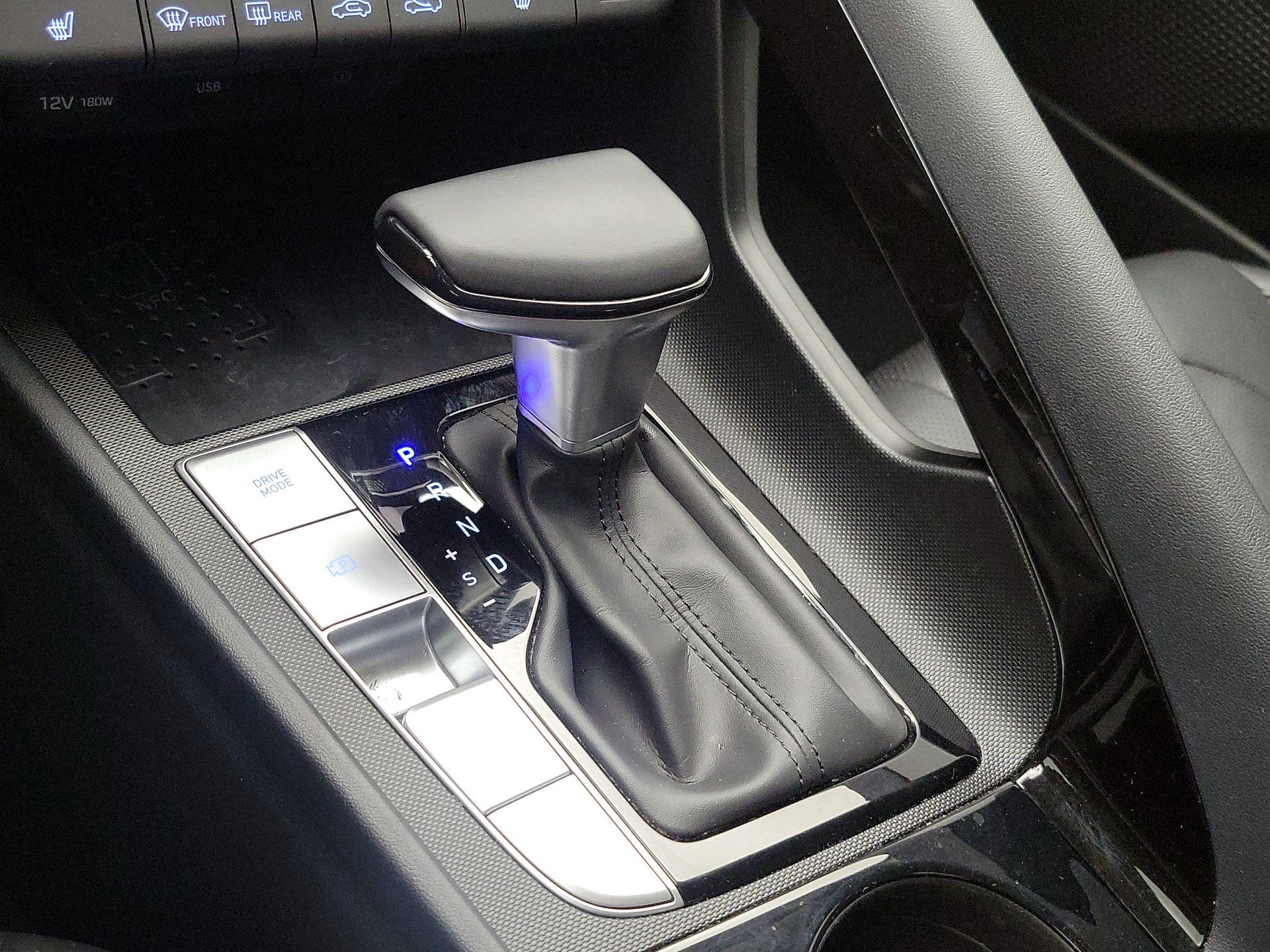 Thumbnail: 2023 Hyundai Elantra - 18