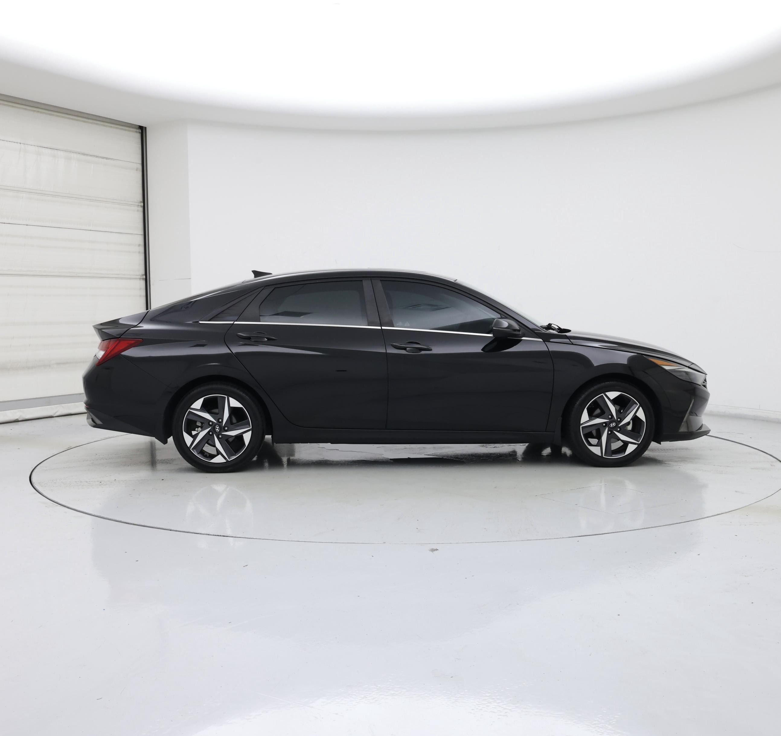 Thumbnail: 2023 Hyundai Elantra - 7