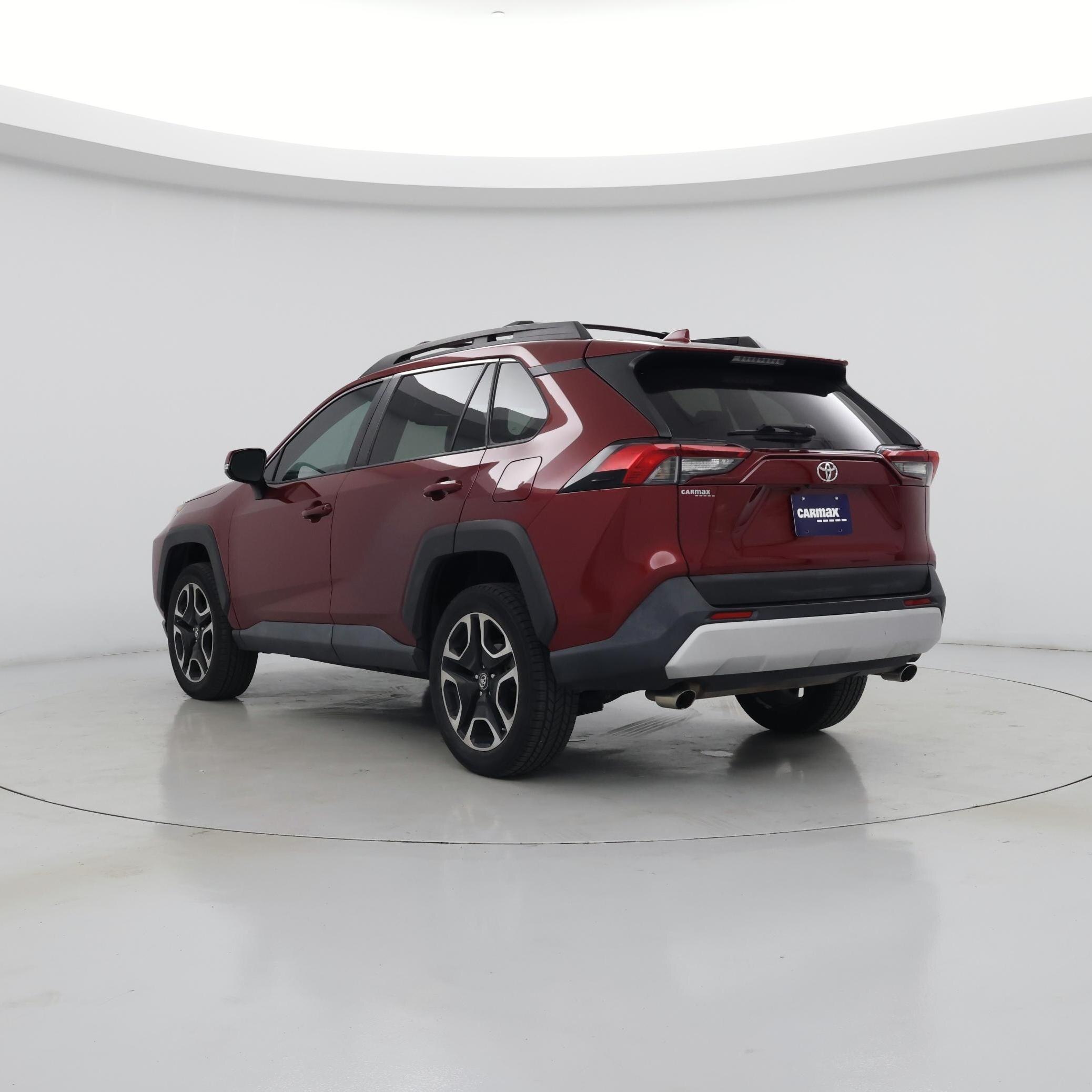 Thumbnail: 2019 Toyota RAV4 - 2