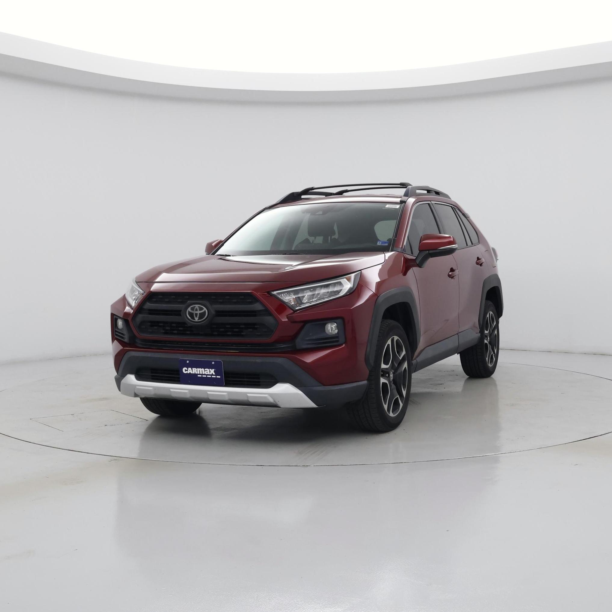 Thumbnail: 2019 Toyota RAV4 - 4