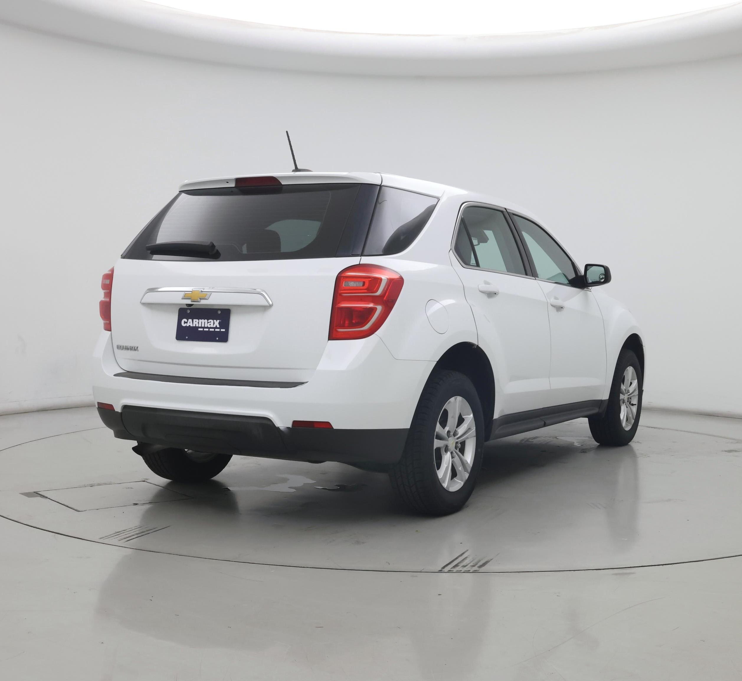 Thumbnail: 2017 Chevrolet Equinox - 8