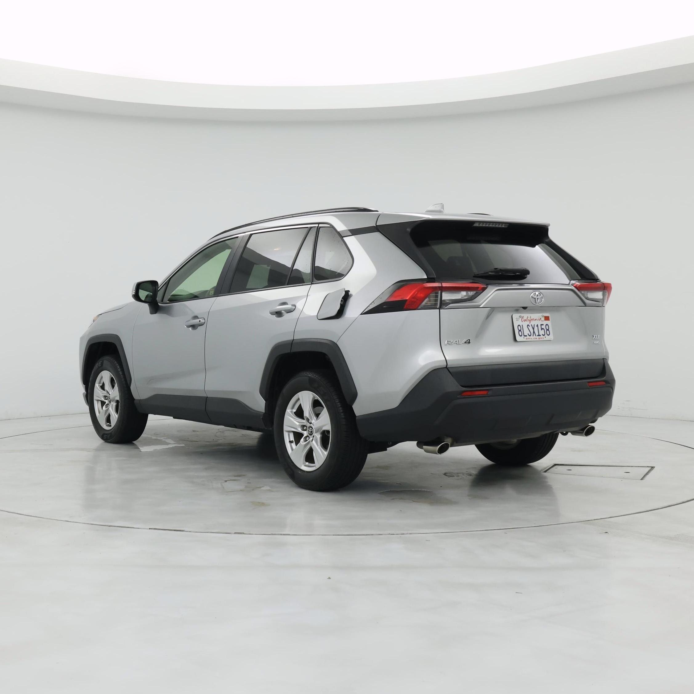 Thumbnail: 2019 Toyota RAV4 - 2