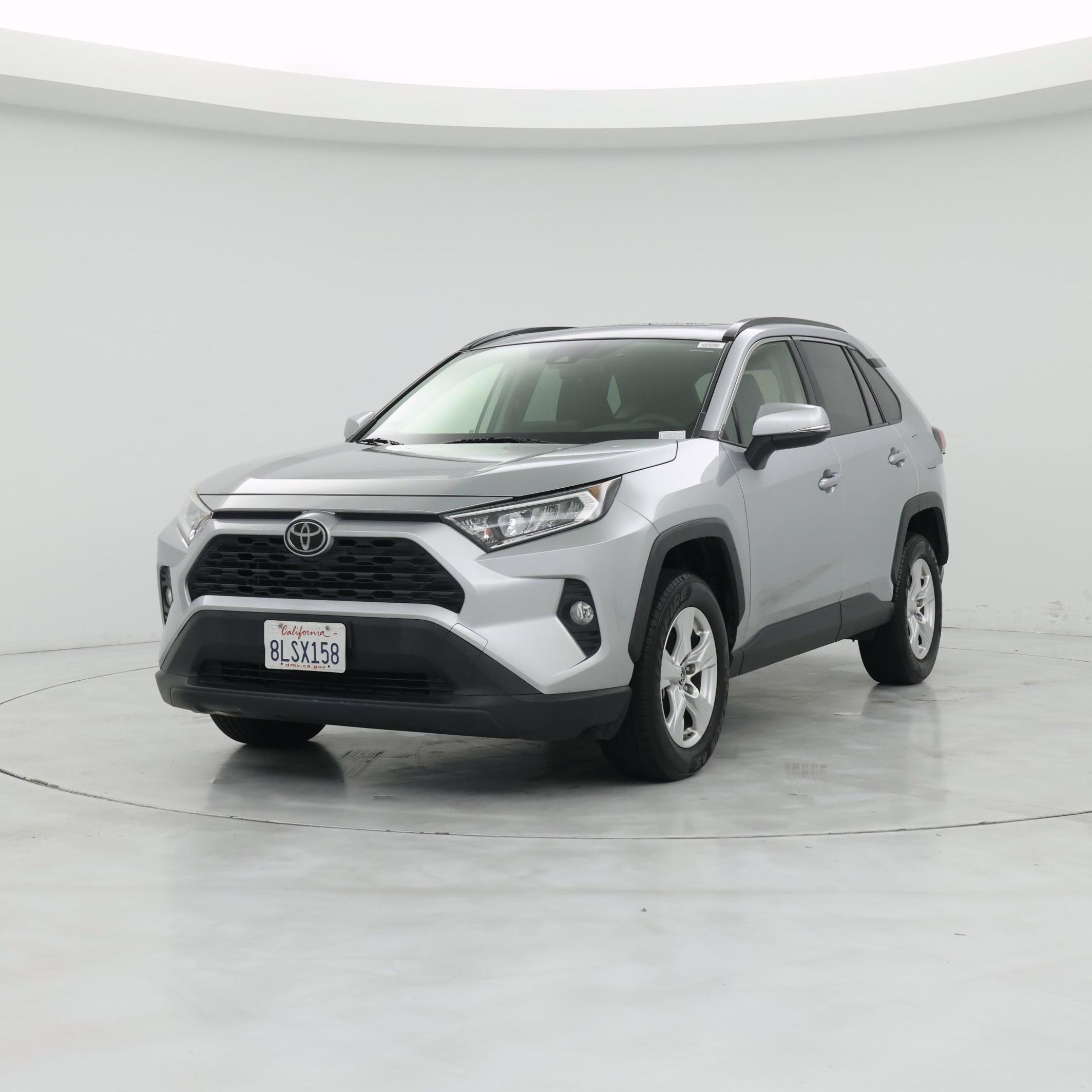 Thumbnail: 2019 Toyota RAV4 - 4