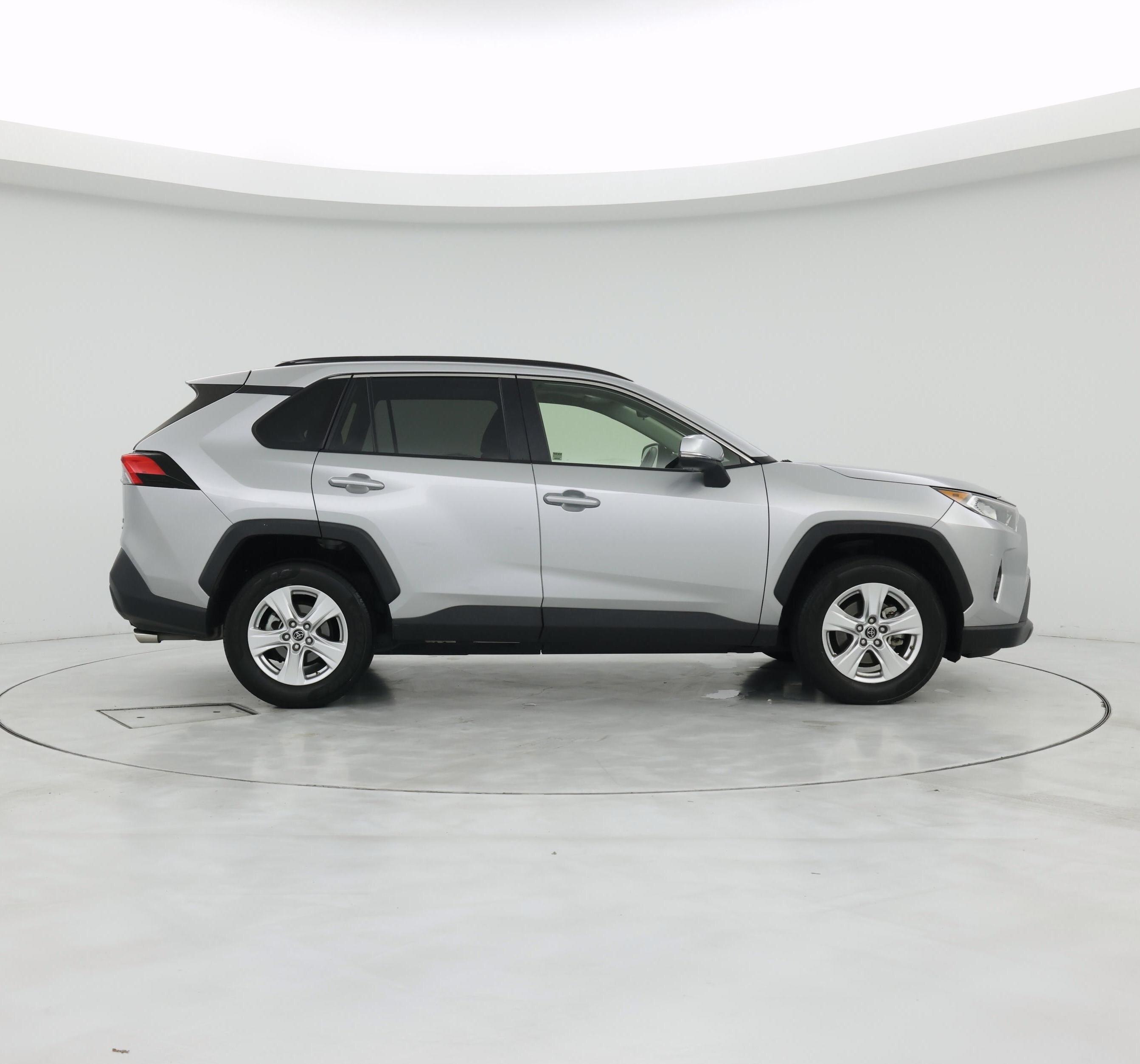 Thumbnail: 2019 Toyota RAV4 - 7