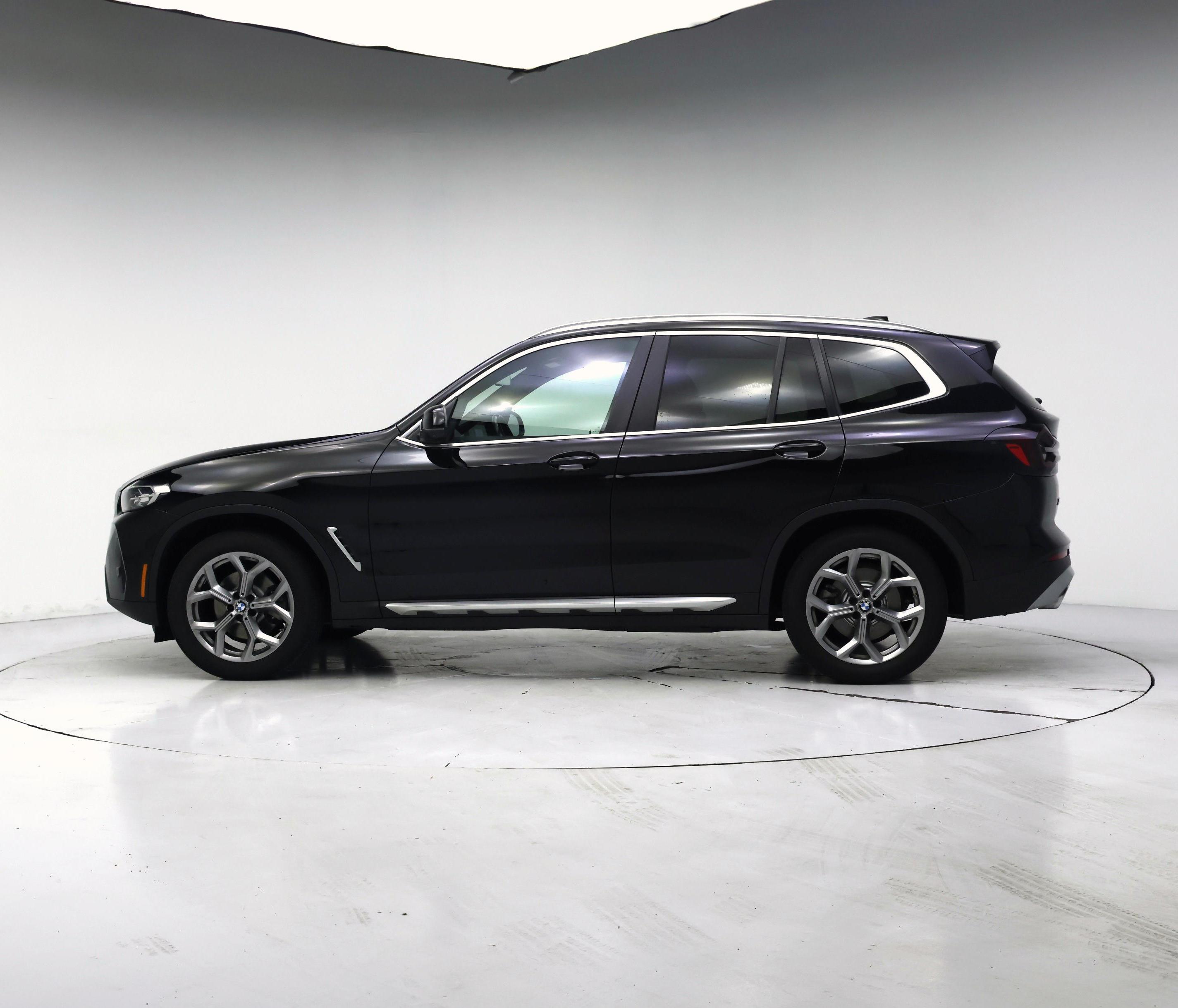 Thumbnail: 2023 BMW X3 - 3