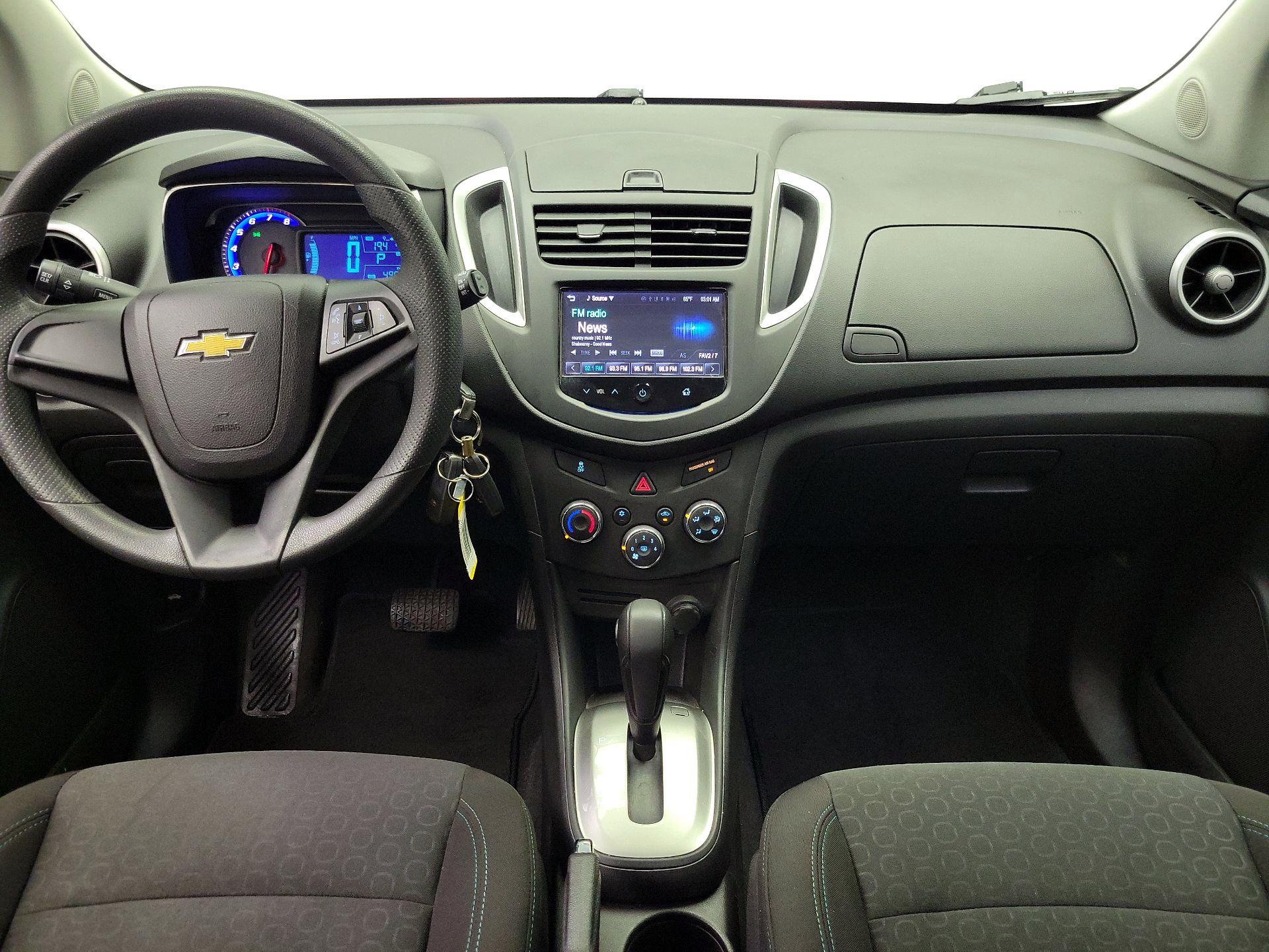 Thumbnail: 2015 Chevrolet Trax - 9
