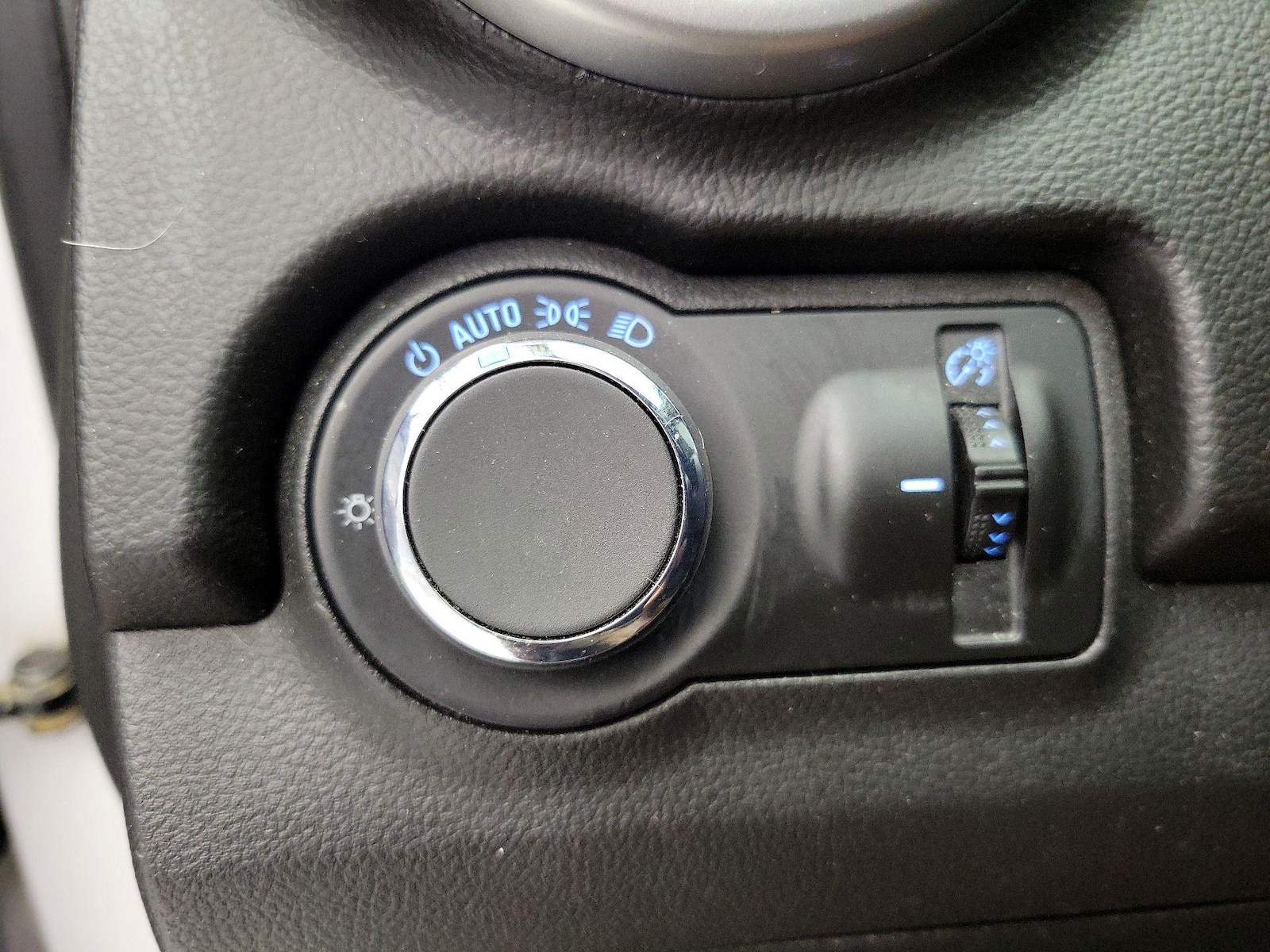 2015 Chevrolet Trax LS - Photo 14