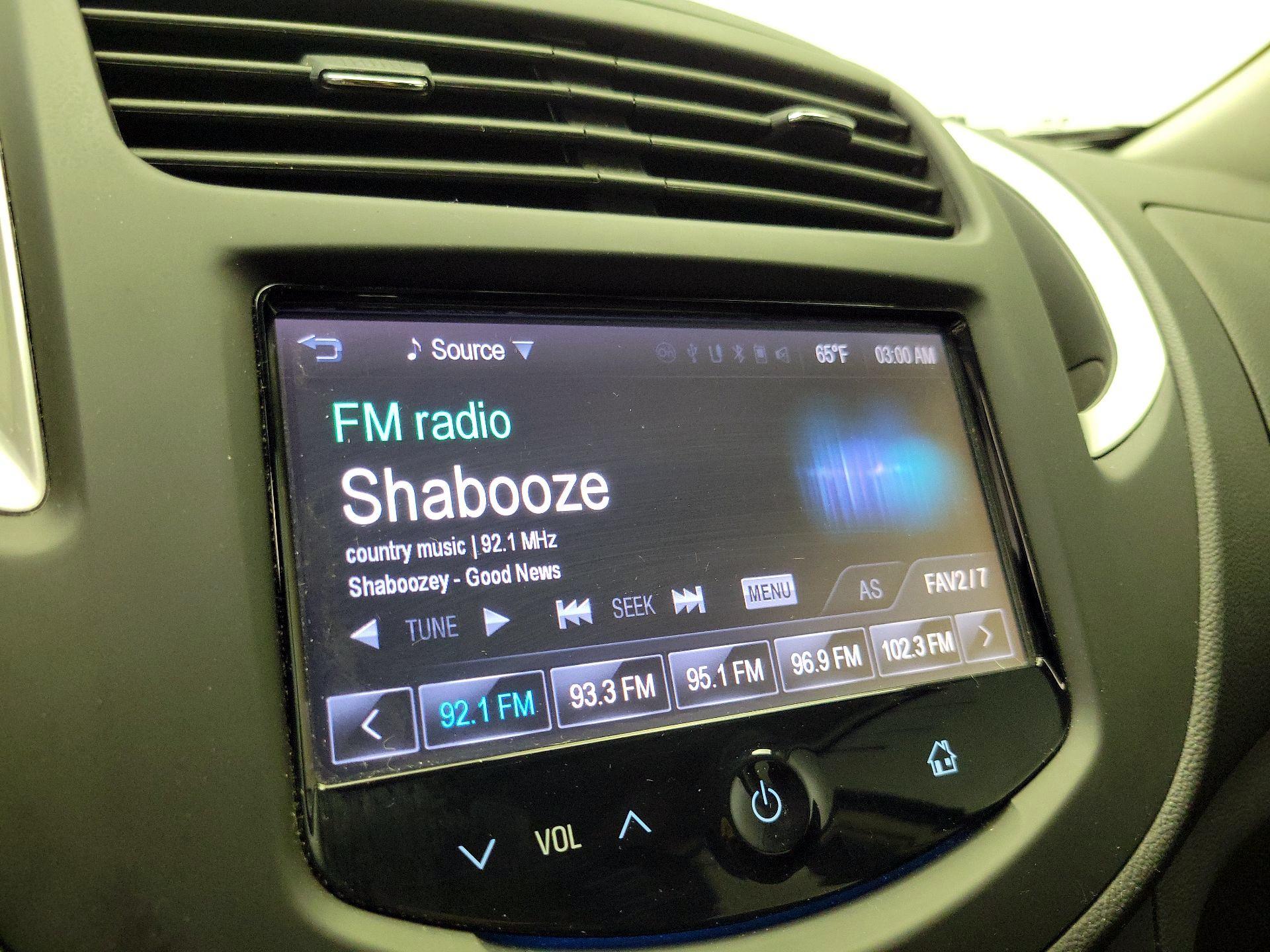 Thumbnail: 2015 Chevrolet Trax - 15