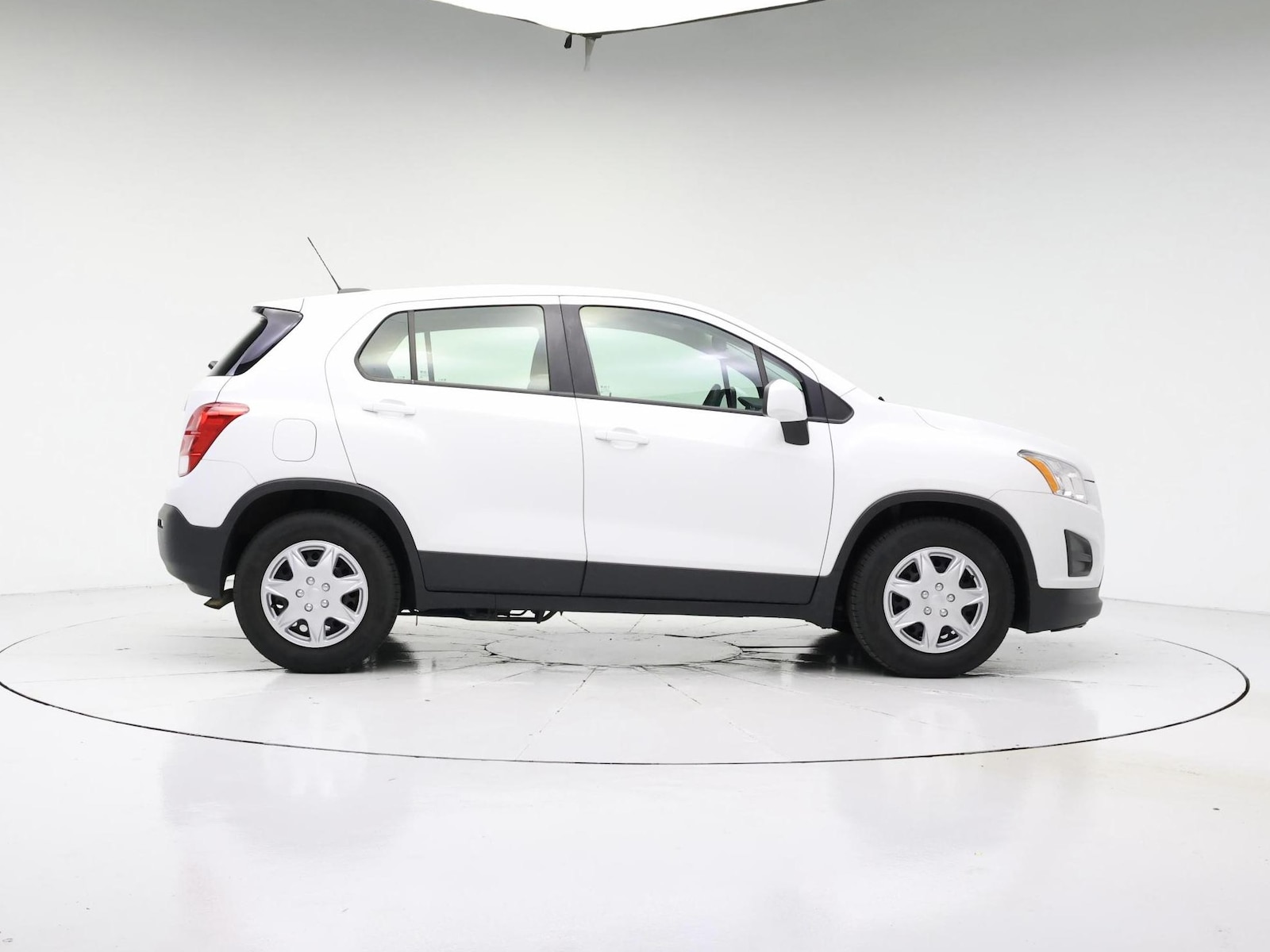 2015 Chevrolet Trax LS - Photo 8