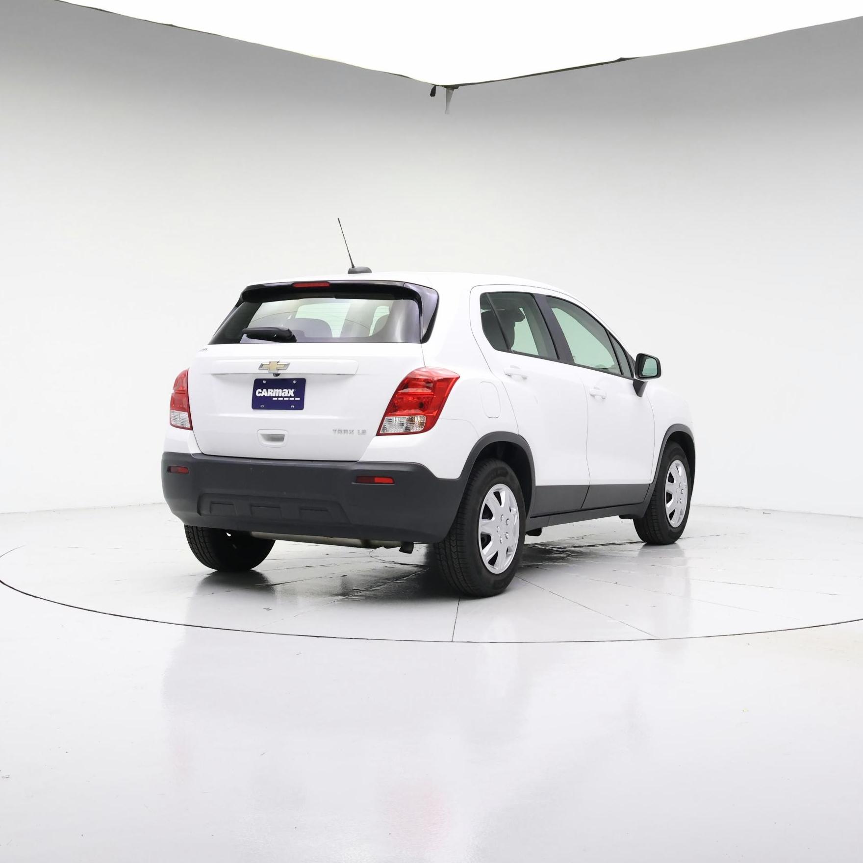 Thumbnail: 2015 Chevrolet Trax - 8