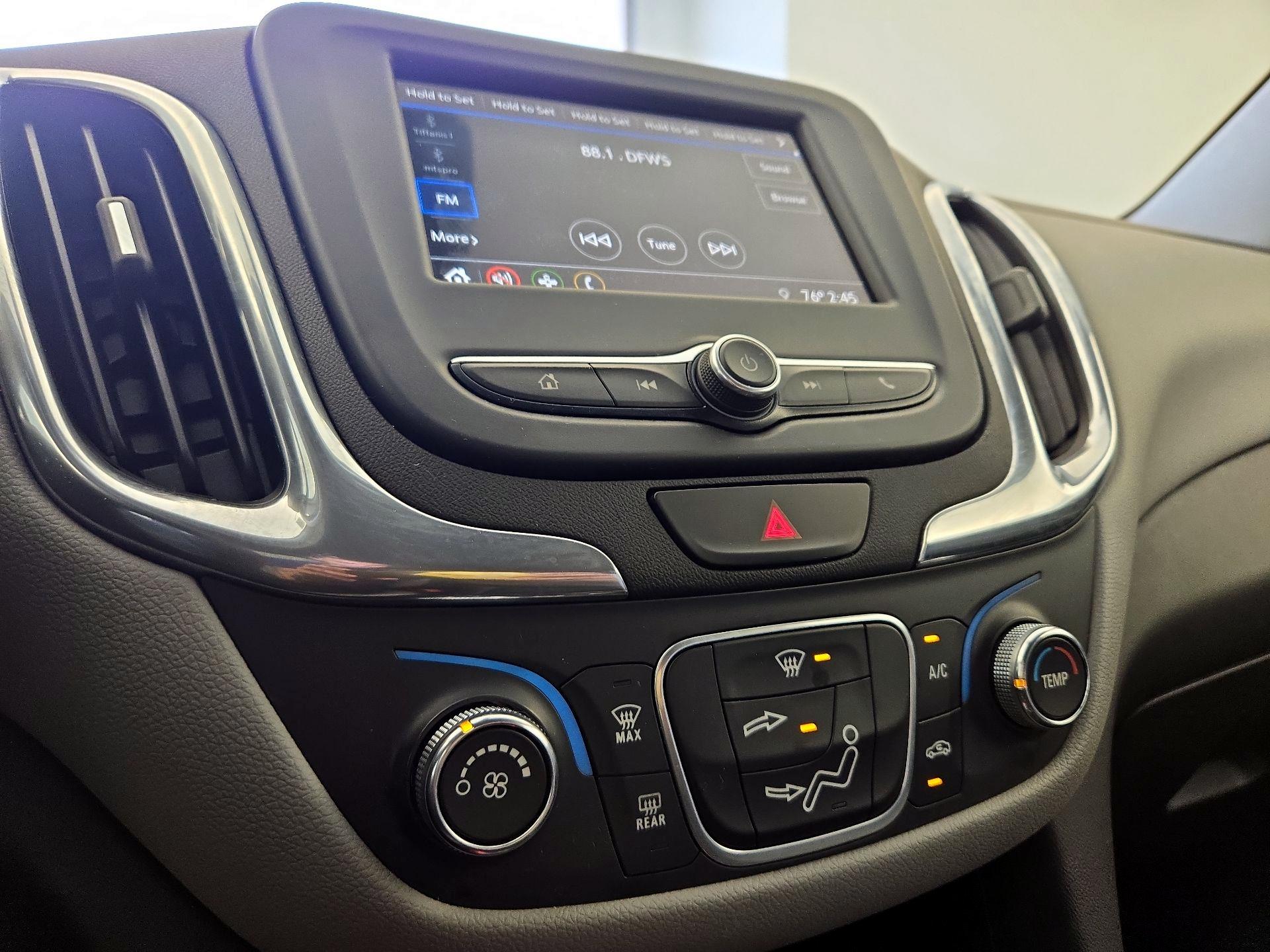 Thumbnail: 2019 Chevrolet Equinox - 16