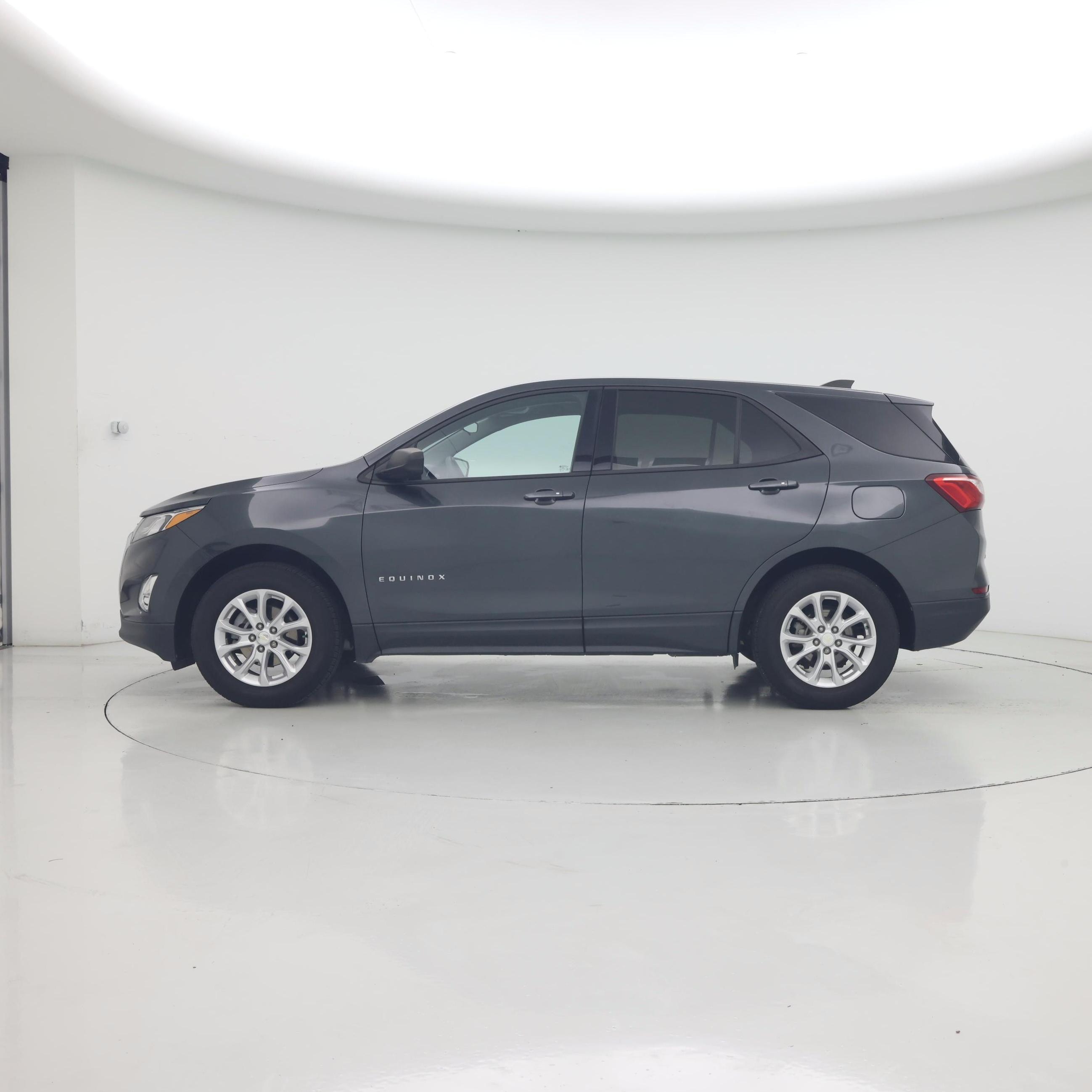 Thumbnail: 2019 Chevrolet Equinox - 3