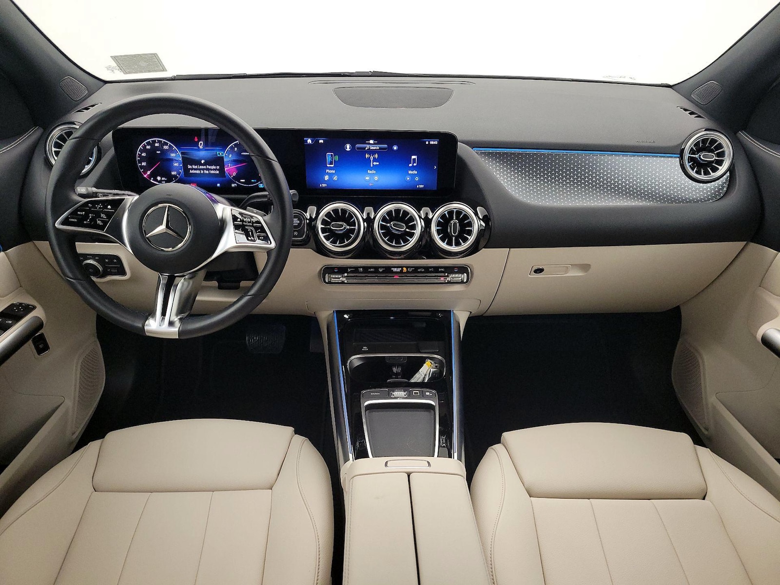 2025 Mercedes-Benz GLA GLA250 - Photo 10