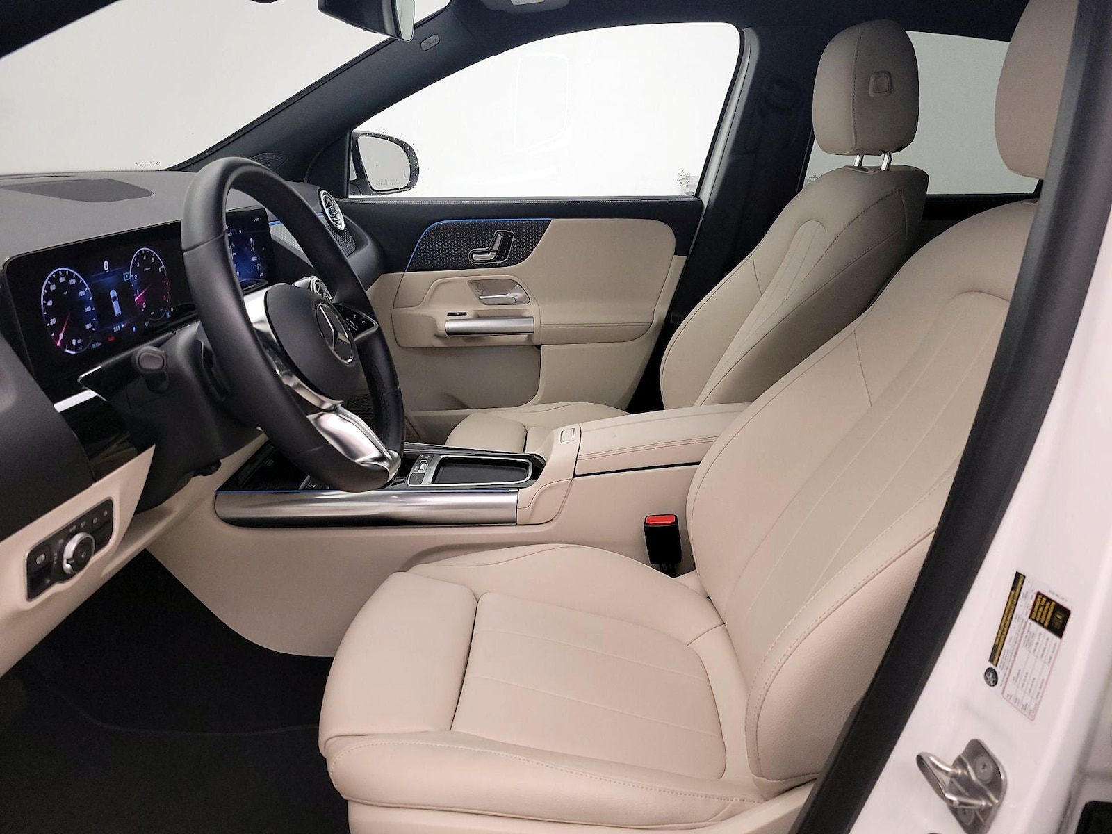 2025 Mercedes-Benz GLA GLA250 - Photo 12