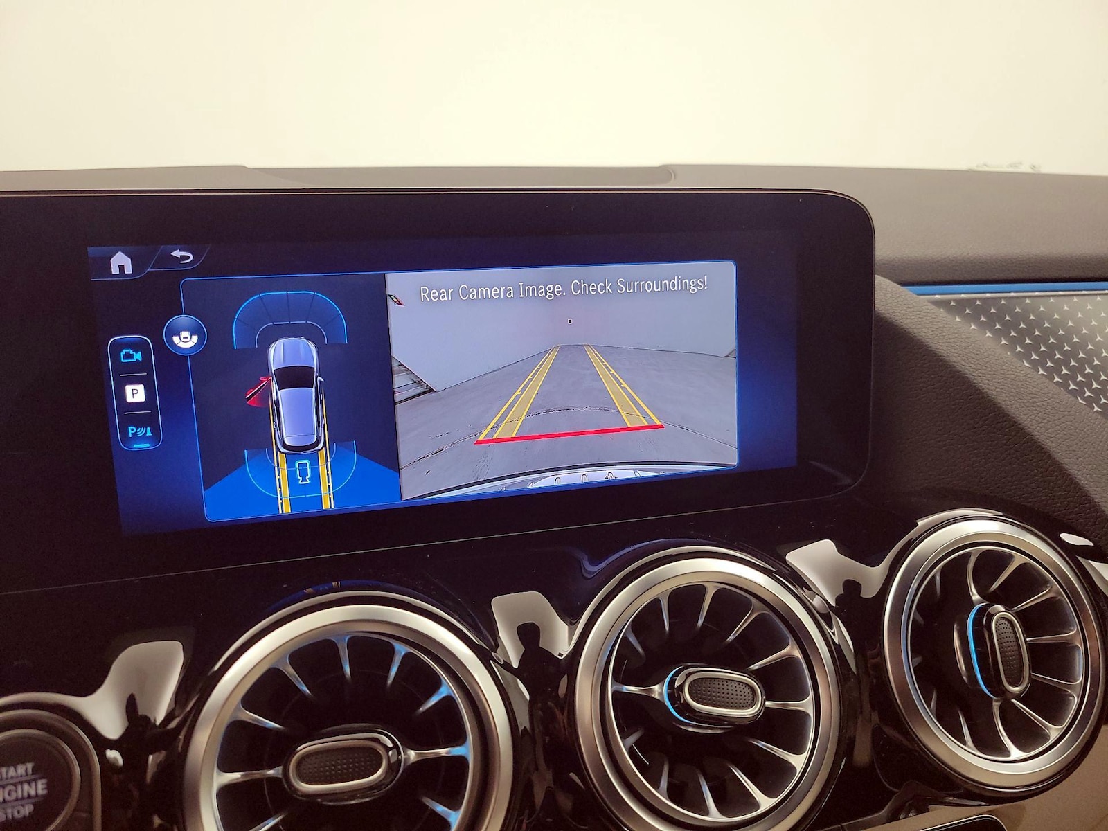 2025 Mercedes-Benz GLA GLA250 - Photo 15
