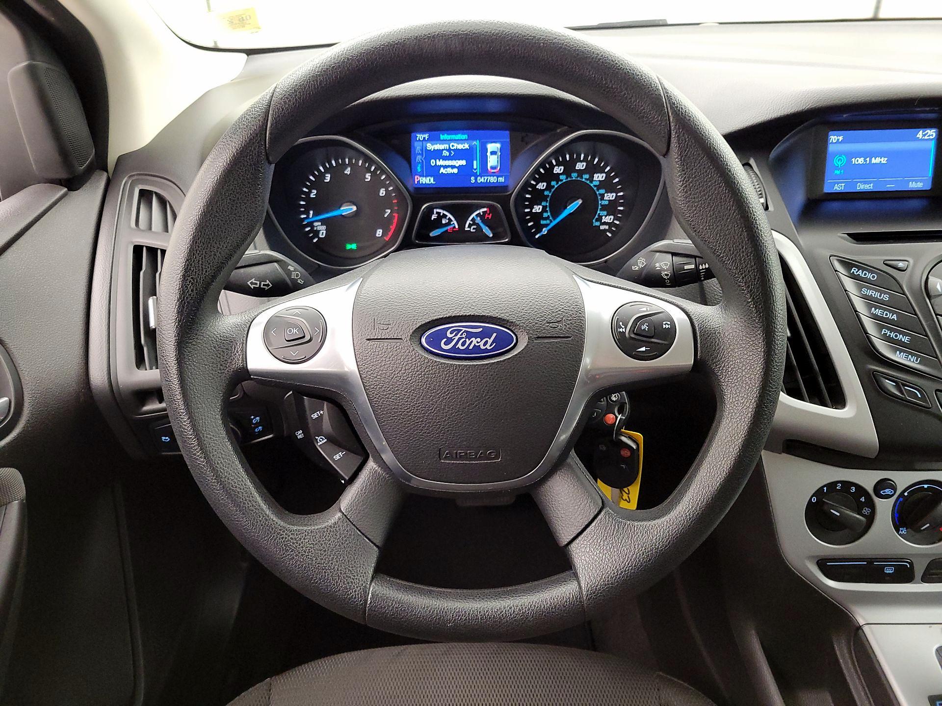 Thumbnail: 2014 Ford Focus - 10