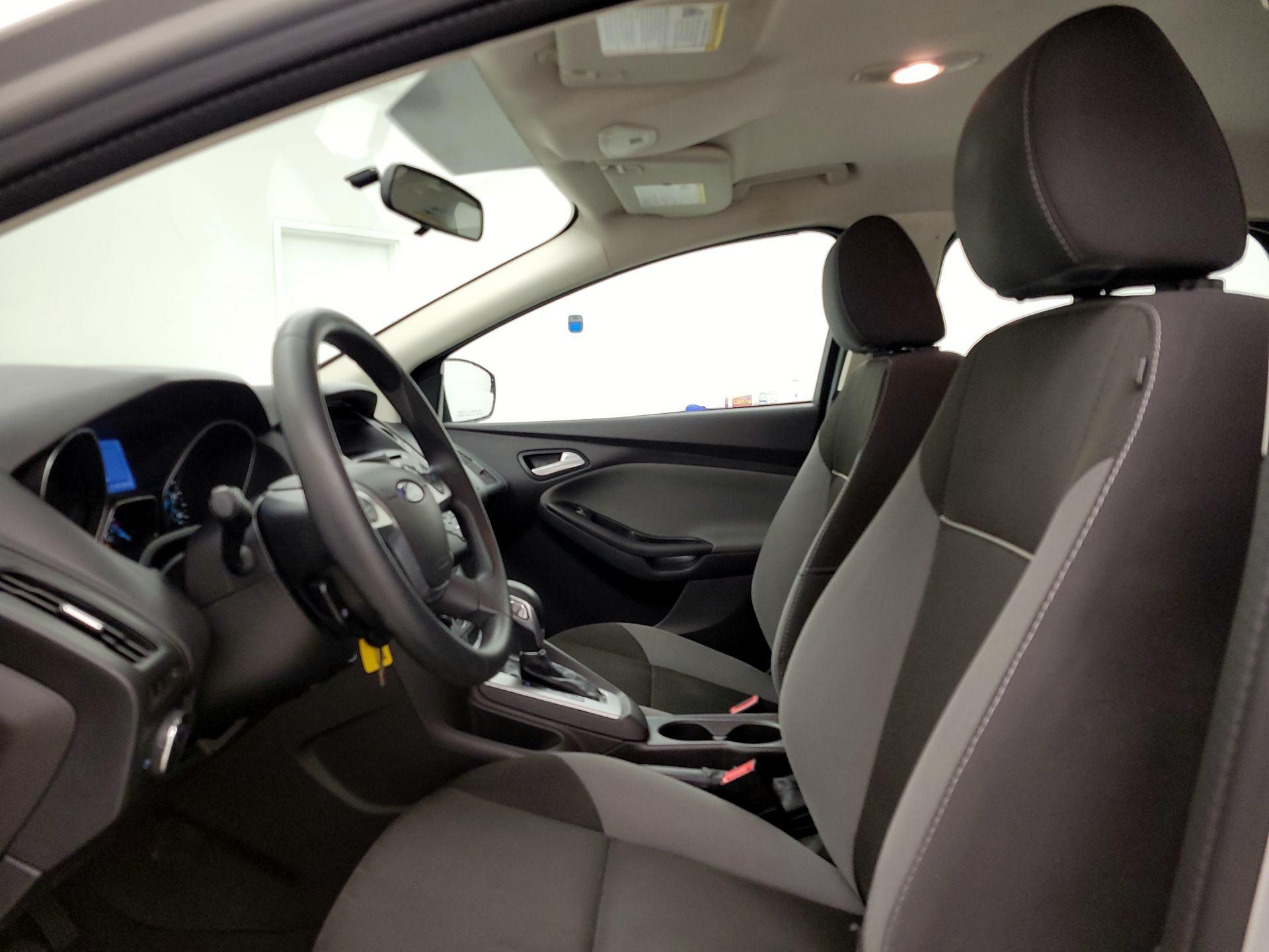 Thumbnail: 2014 Ford Focus - 11