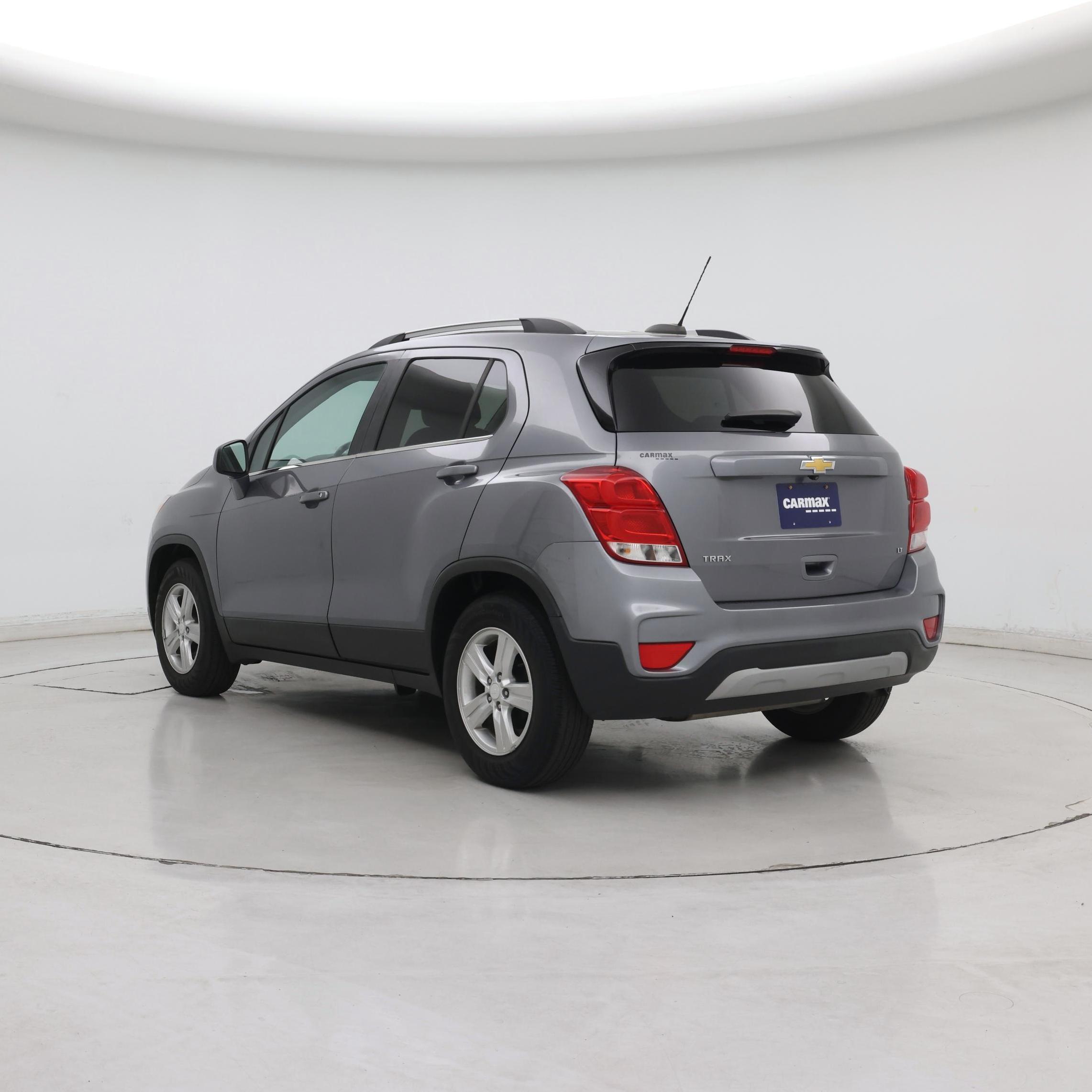 Thumbnail: 2020 Chevrolet Trax - 2