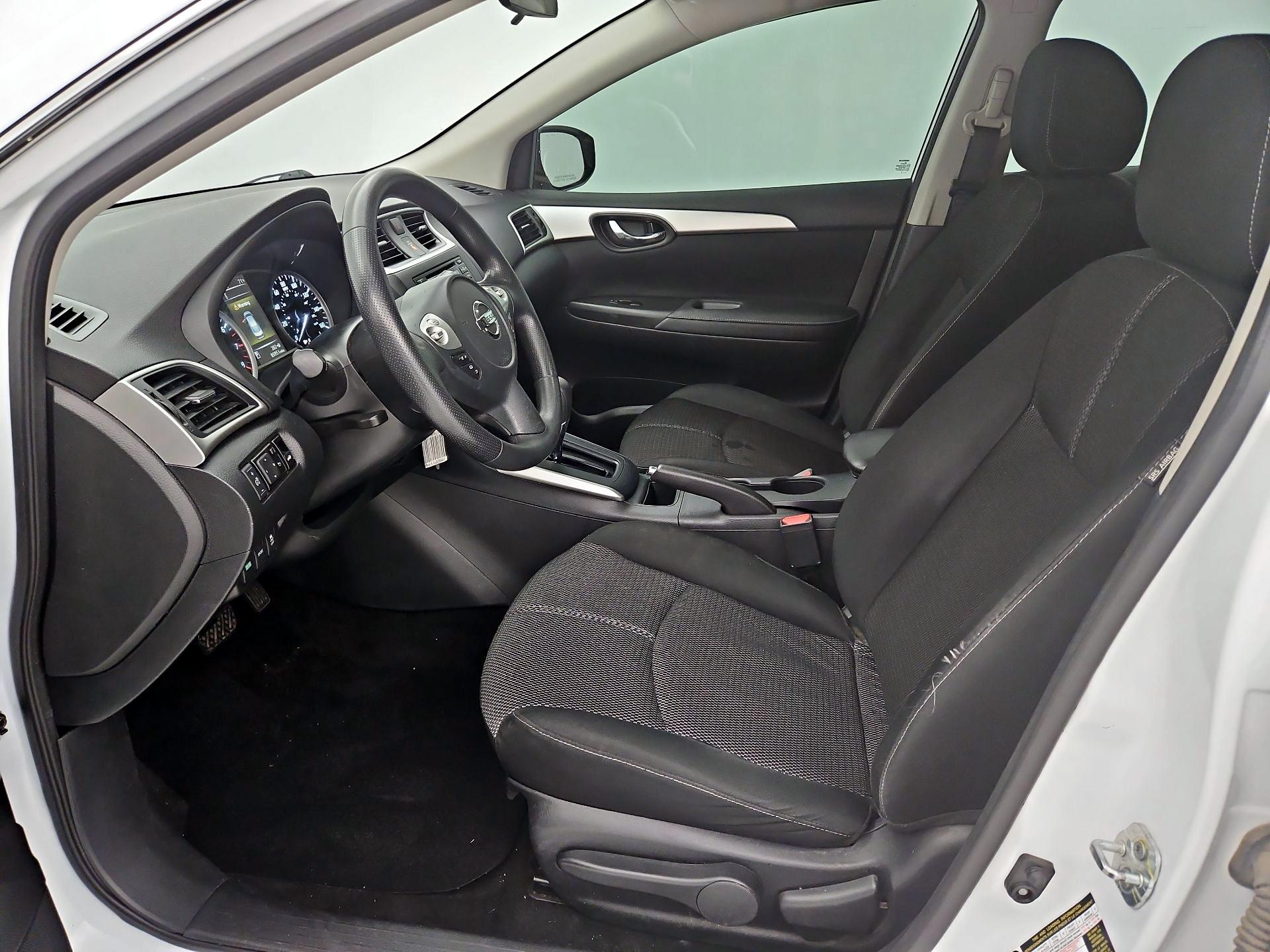 Thumbnail: 2018 Nissan Sentra - 11