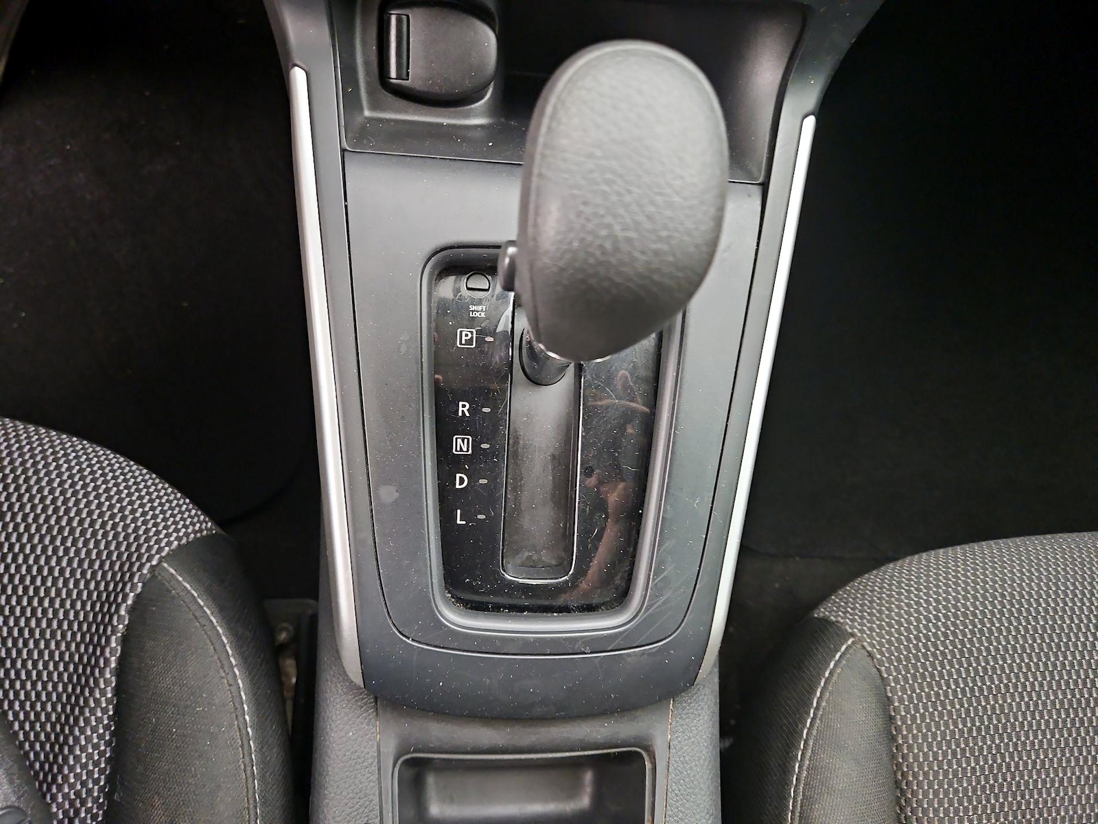 2018 Nissan Sentra S - Photo 18