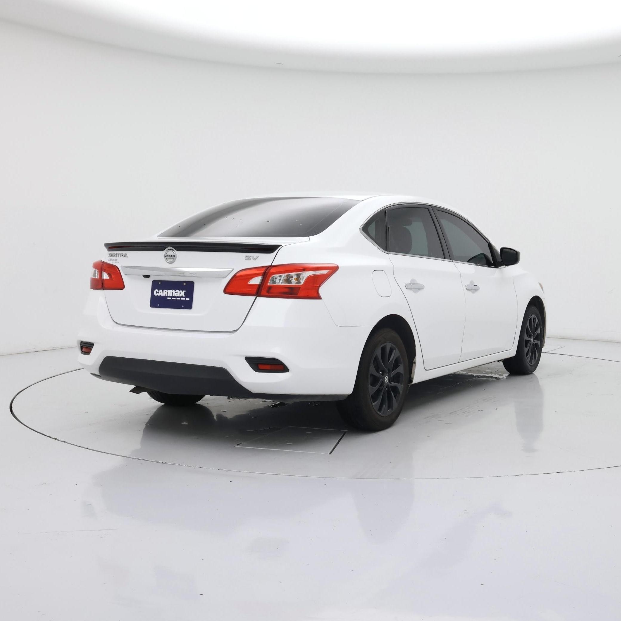 Thumbnail: 2018 Nissan Sentra - 8