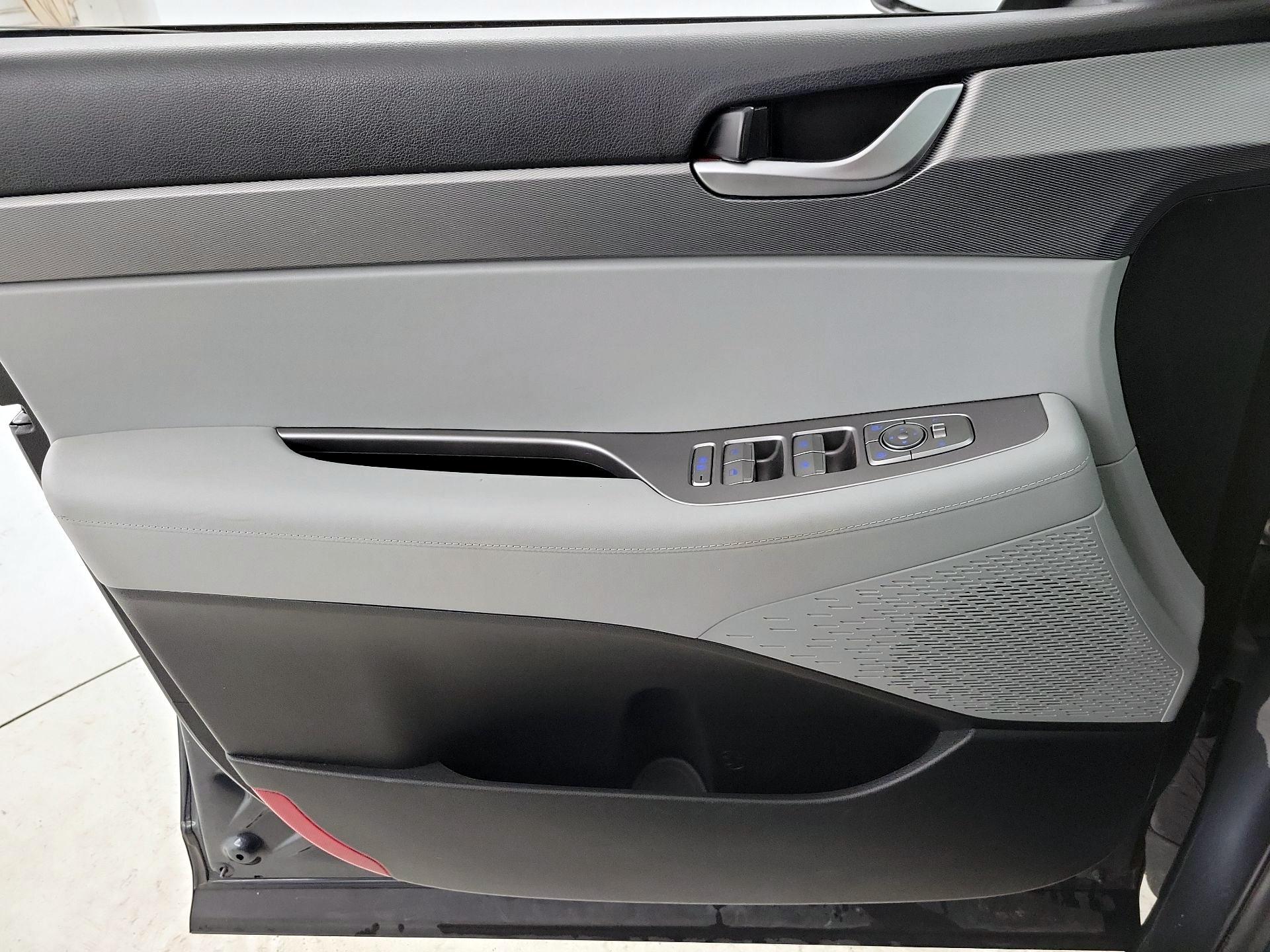 Thumbnail: 2020 Hyundai Palisade - 12