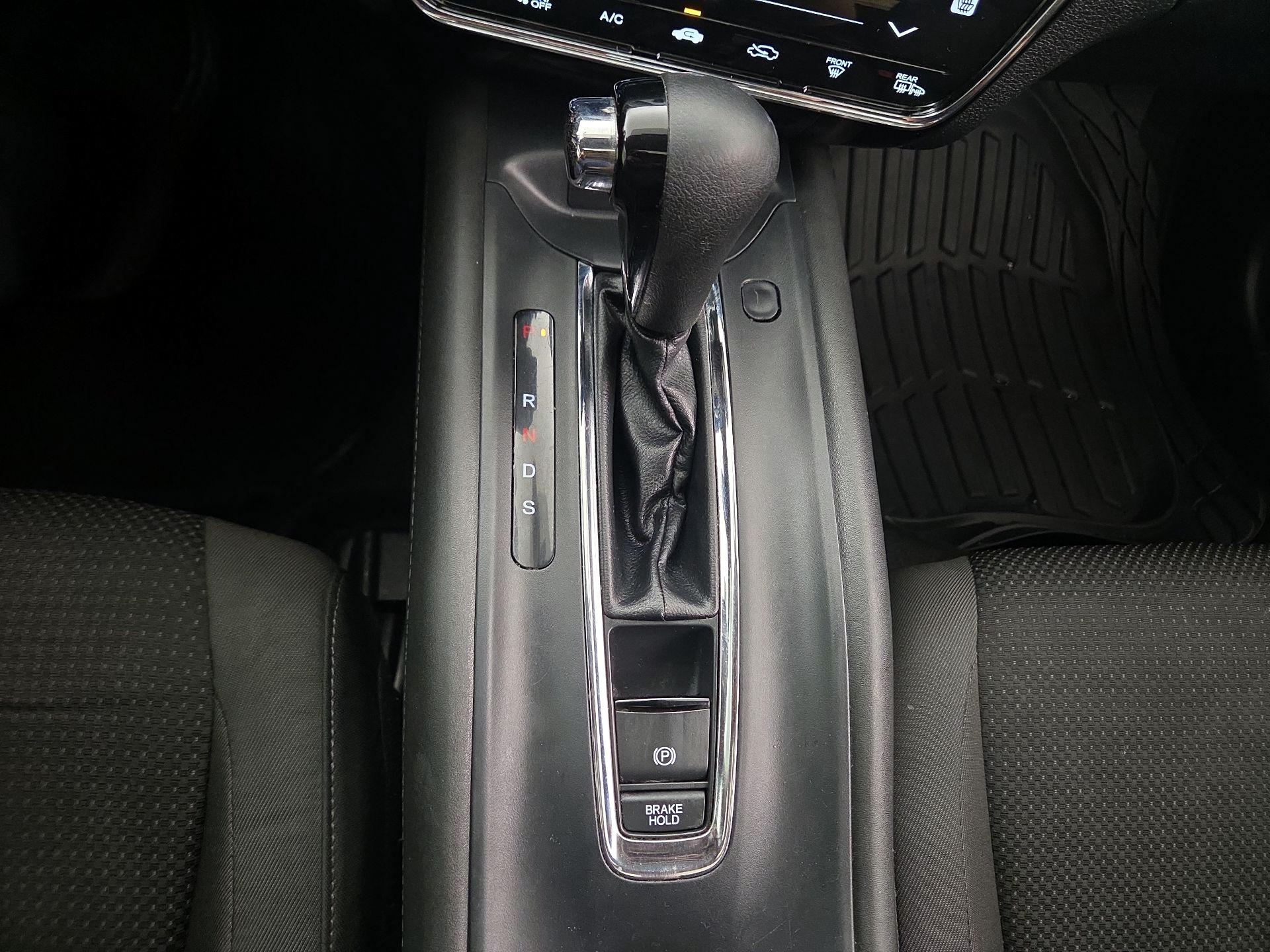 Thumbnail: 2022 Honda HR-V - 17