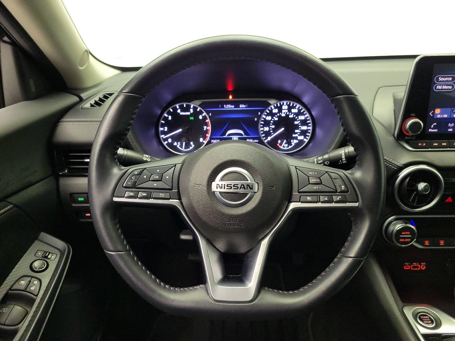 Thumbnail: 2021 Nissan Sentra - 10