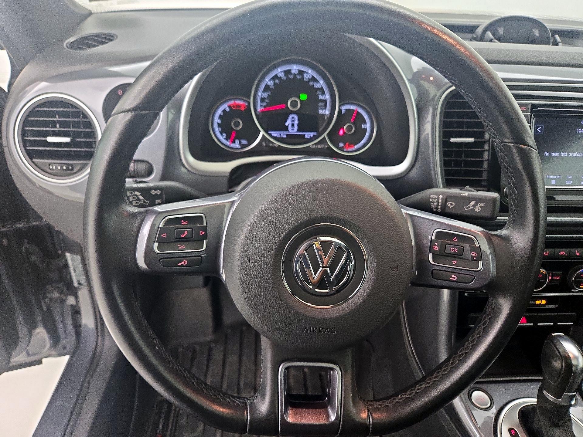 Thumbnail: 2019 Volkswagen Beetle - 10