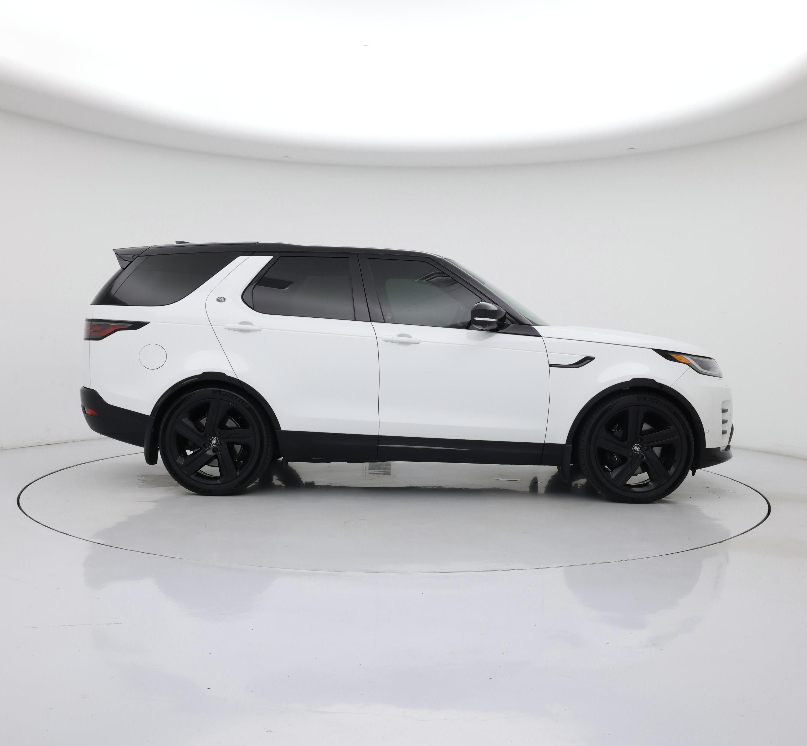 Thumbnail: 2023 Land Rover Discovery - 7