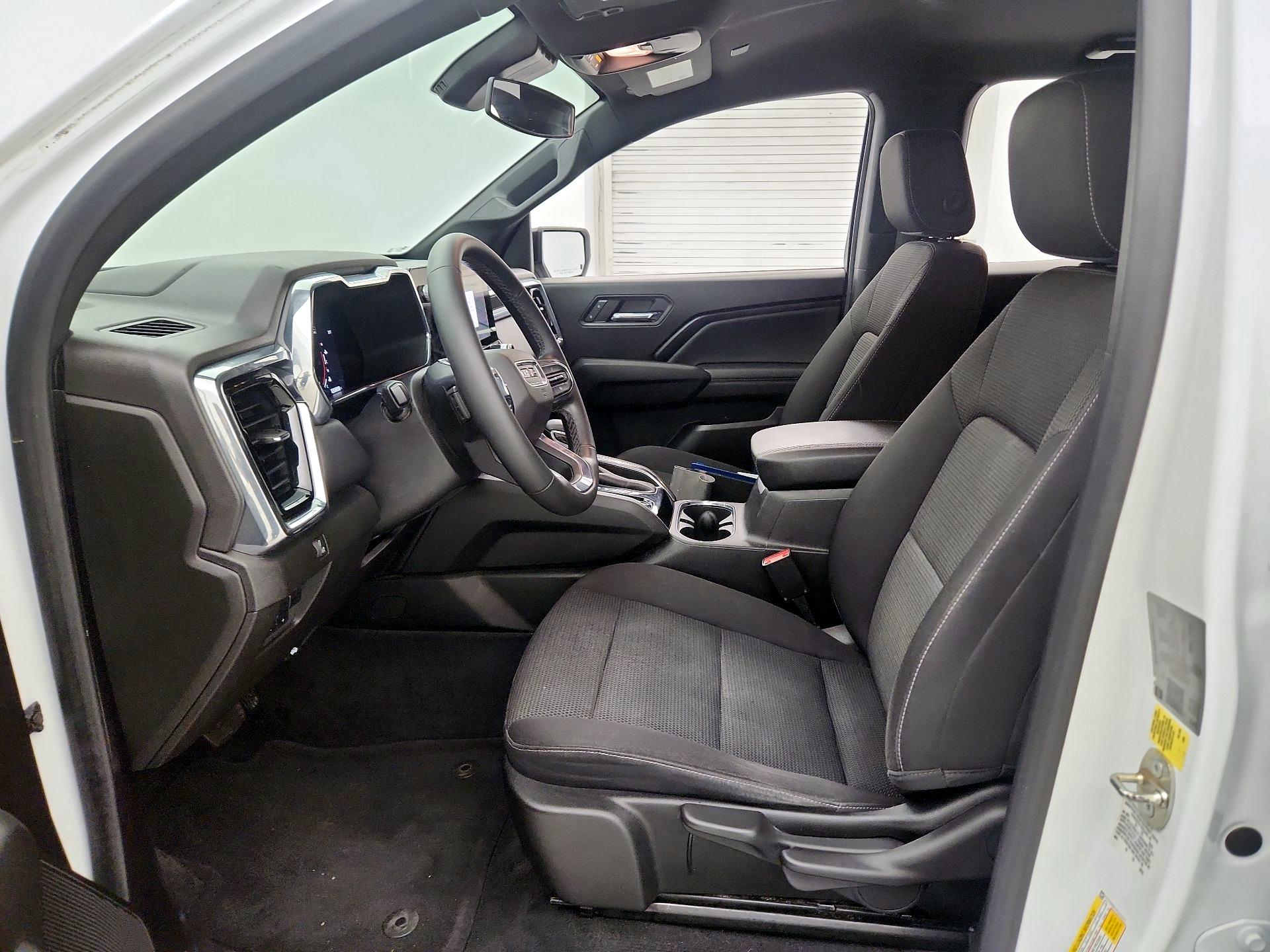 Thumbnail: 2023 GMC Canyon - 11