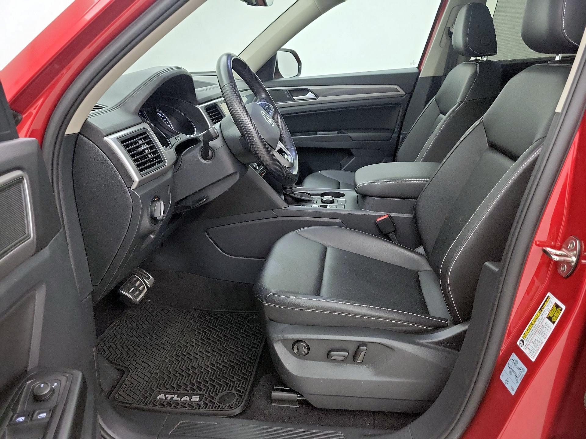 Thumbnail: 2021 Volkswagen Atlas - 11