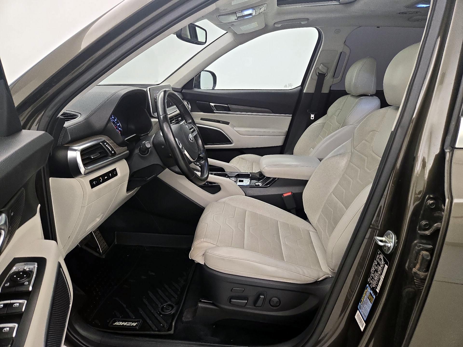 Thumbnail: 2021 Kia Telluride - 11