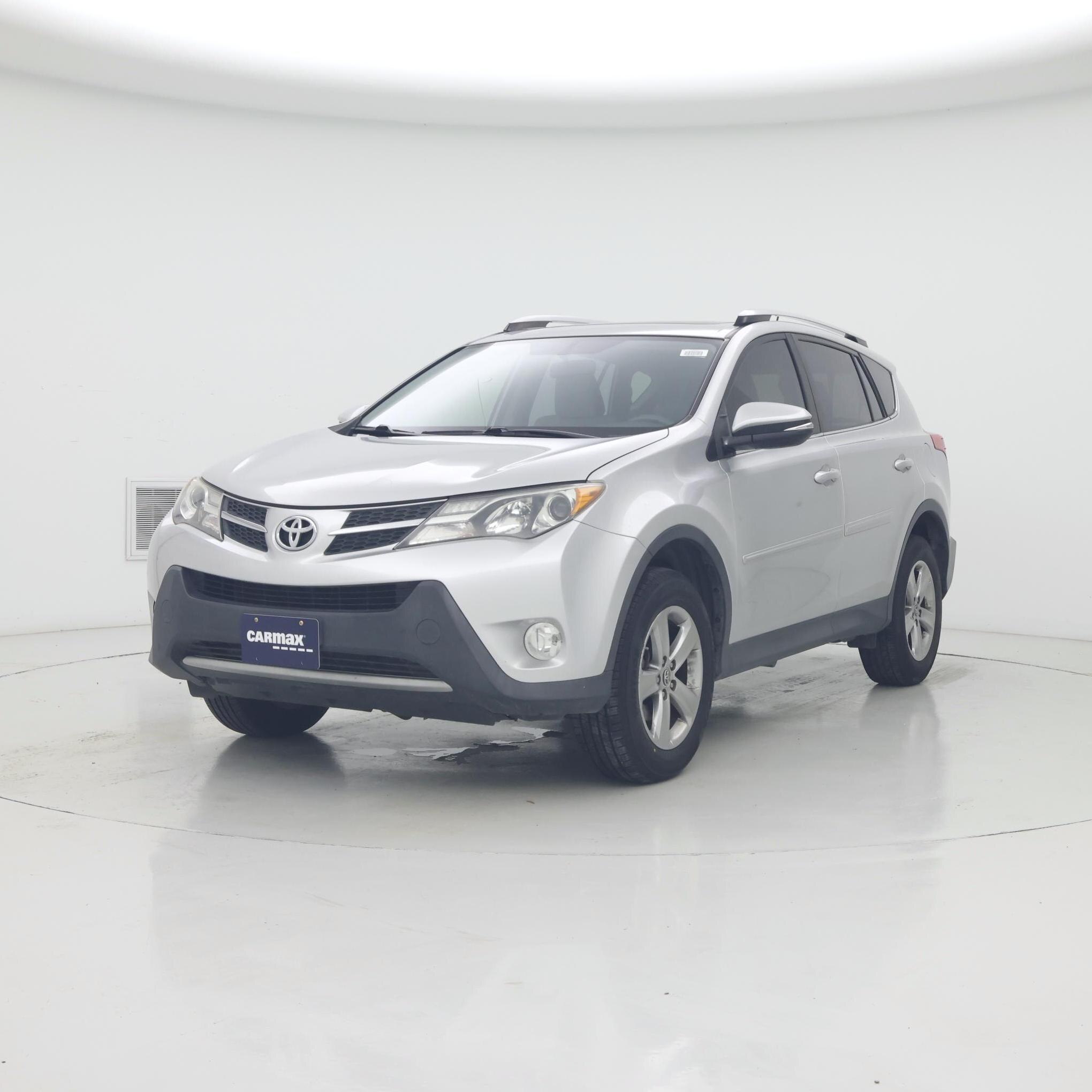 Thumbnail: 2015 Toyota RAV4 - 4