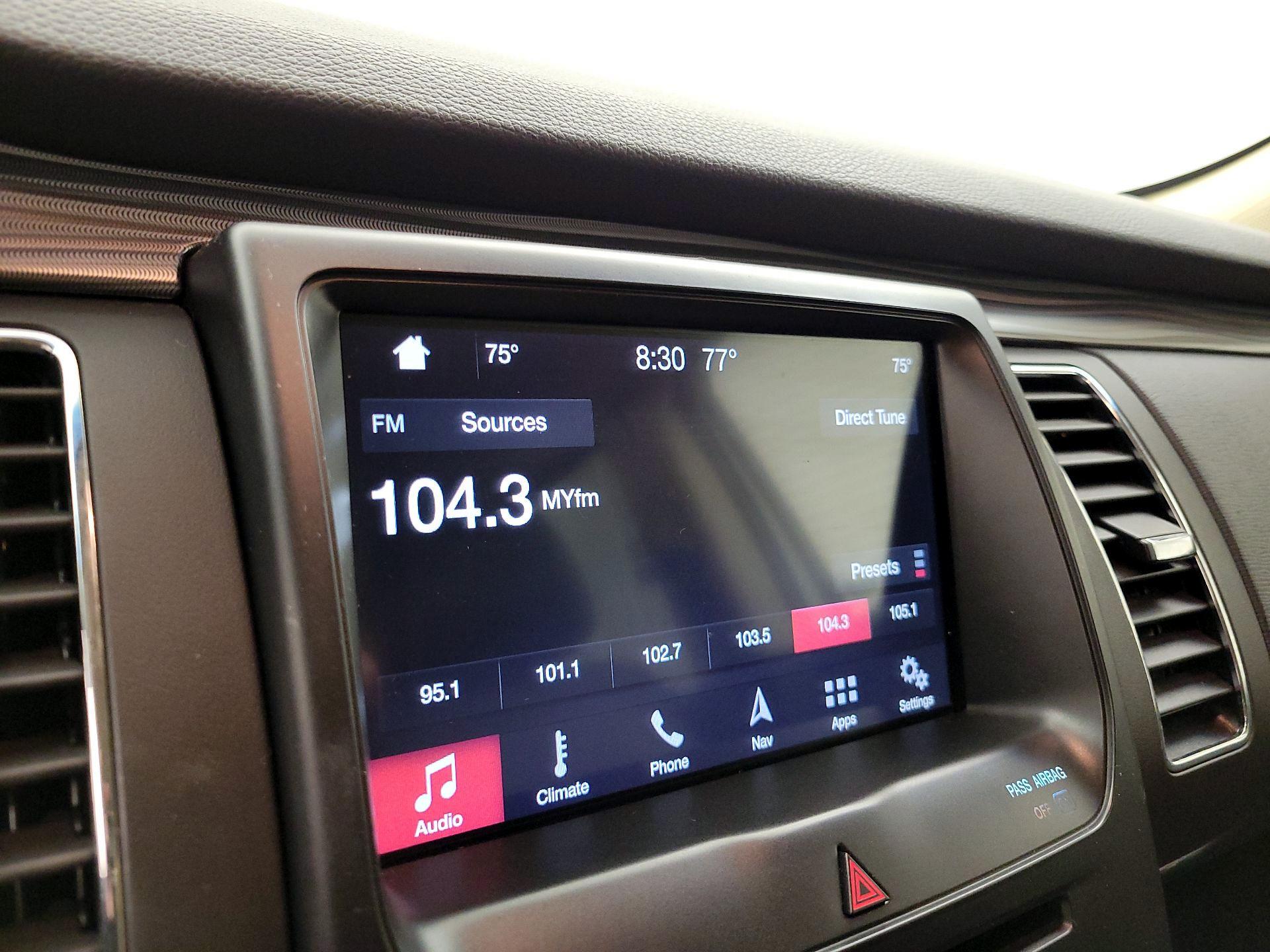 Thumbnail: 2019 Ford Flex - 15