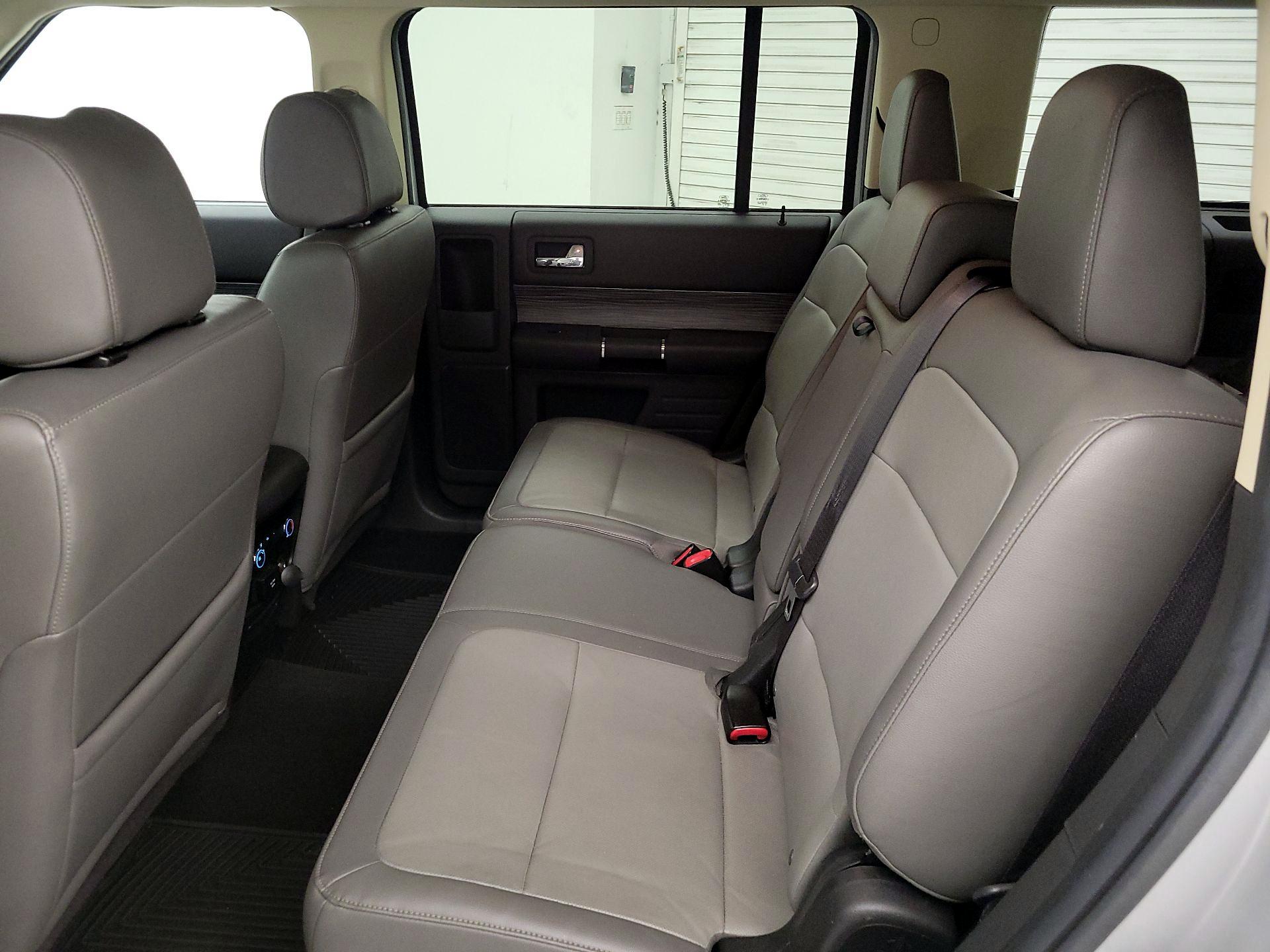 Thumbnail: 2019 Ford Flex - 19