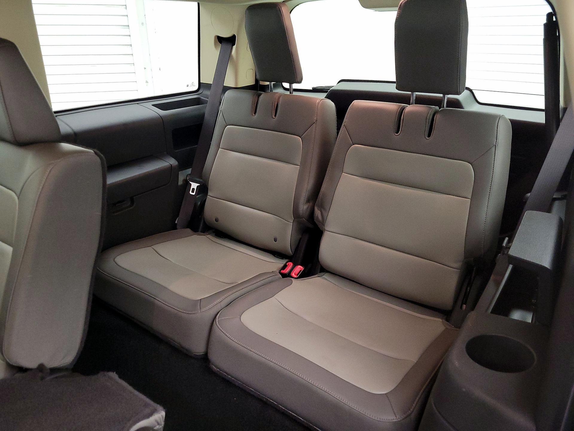 Thumbnail: 2019 Ford Flex - 20