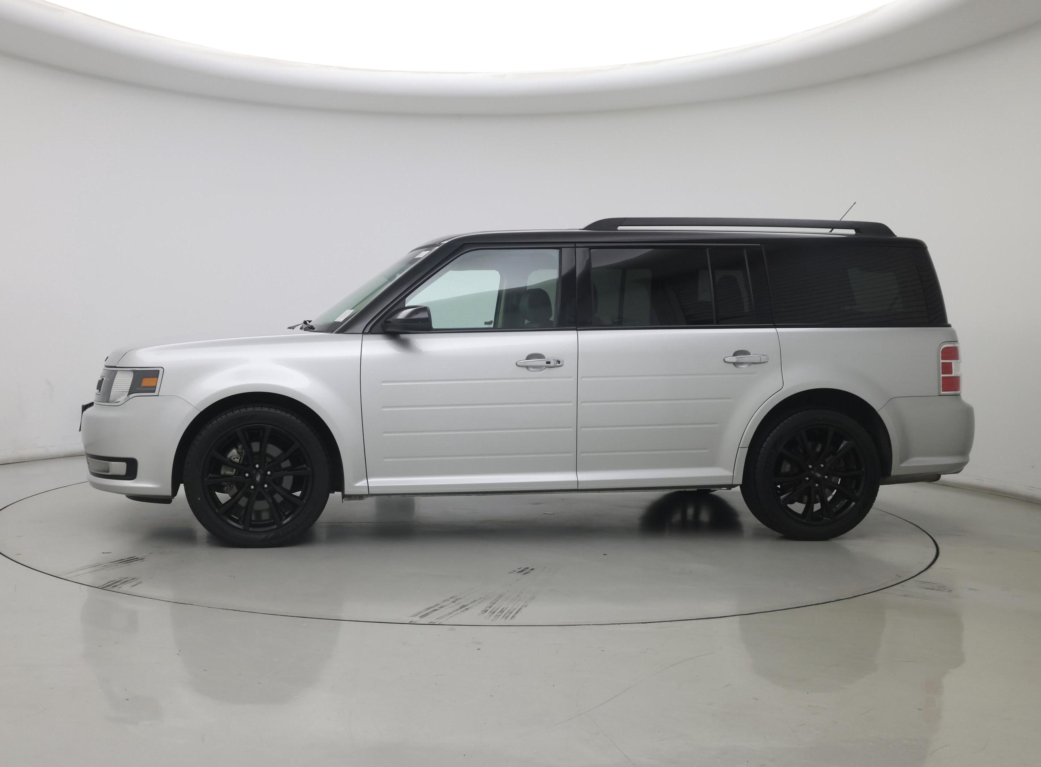 Thumbnail: 2019 Ford Flex - 3