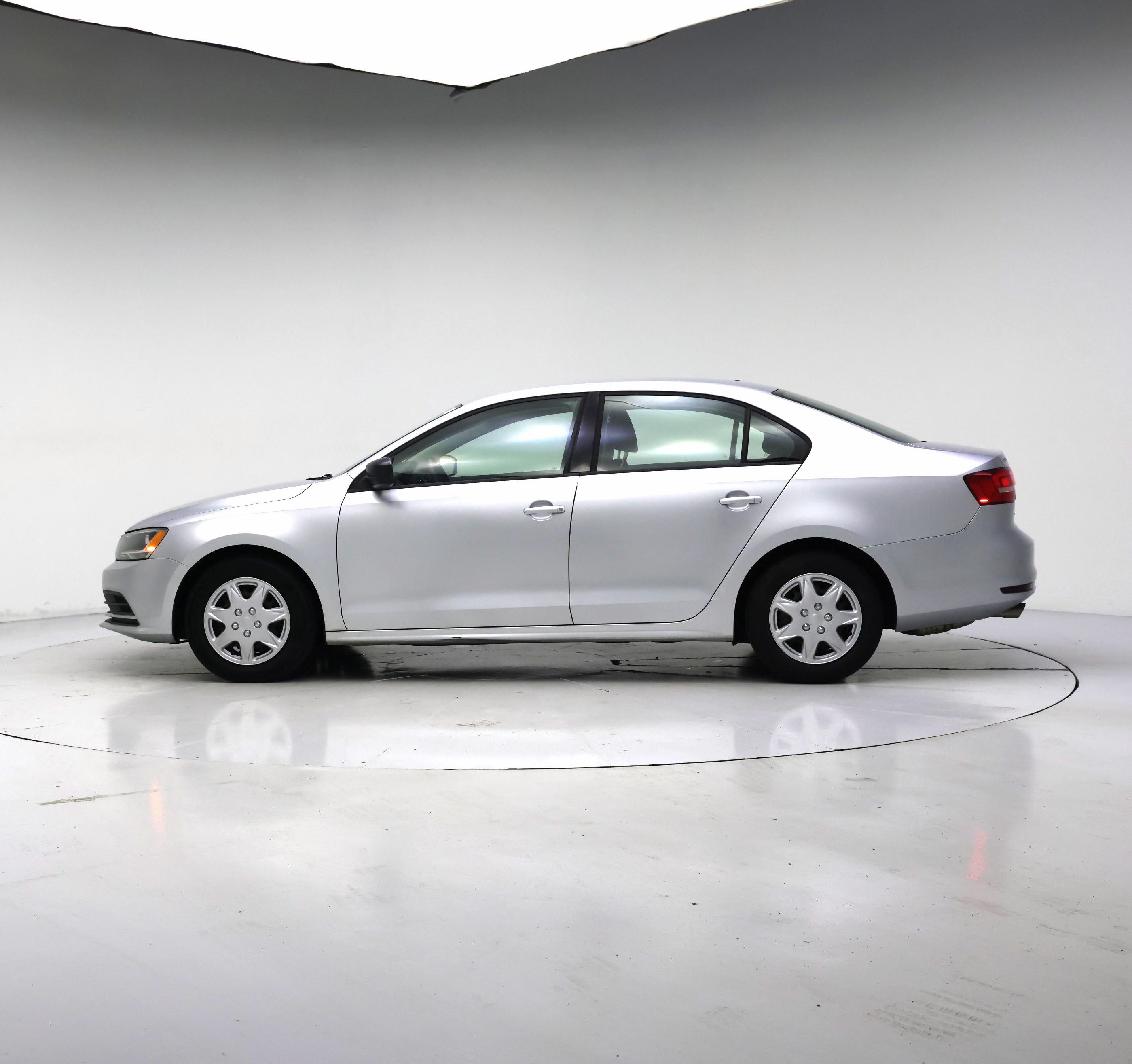Thumbnail: 2015 Volkswagen Jetta - 3