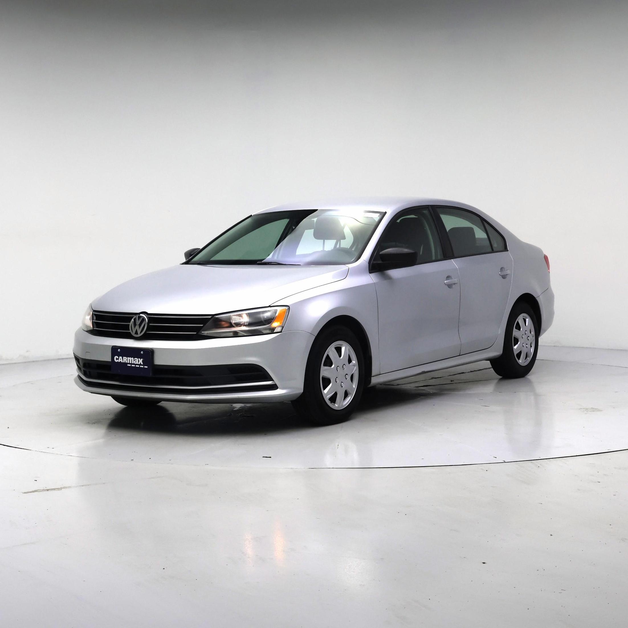 Thumbnail: 2015 Volkswagen Jetta - 4
