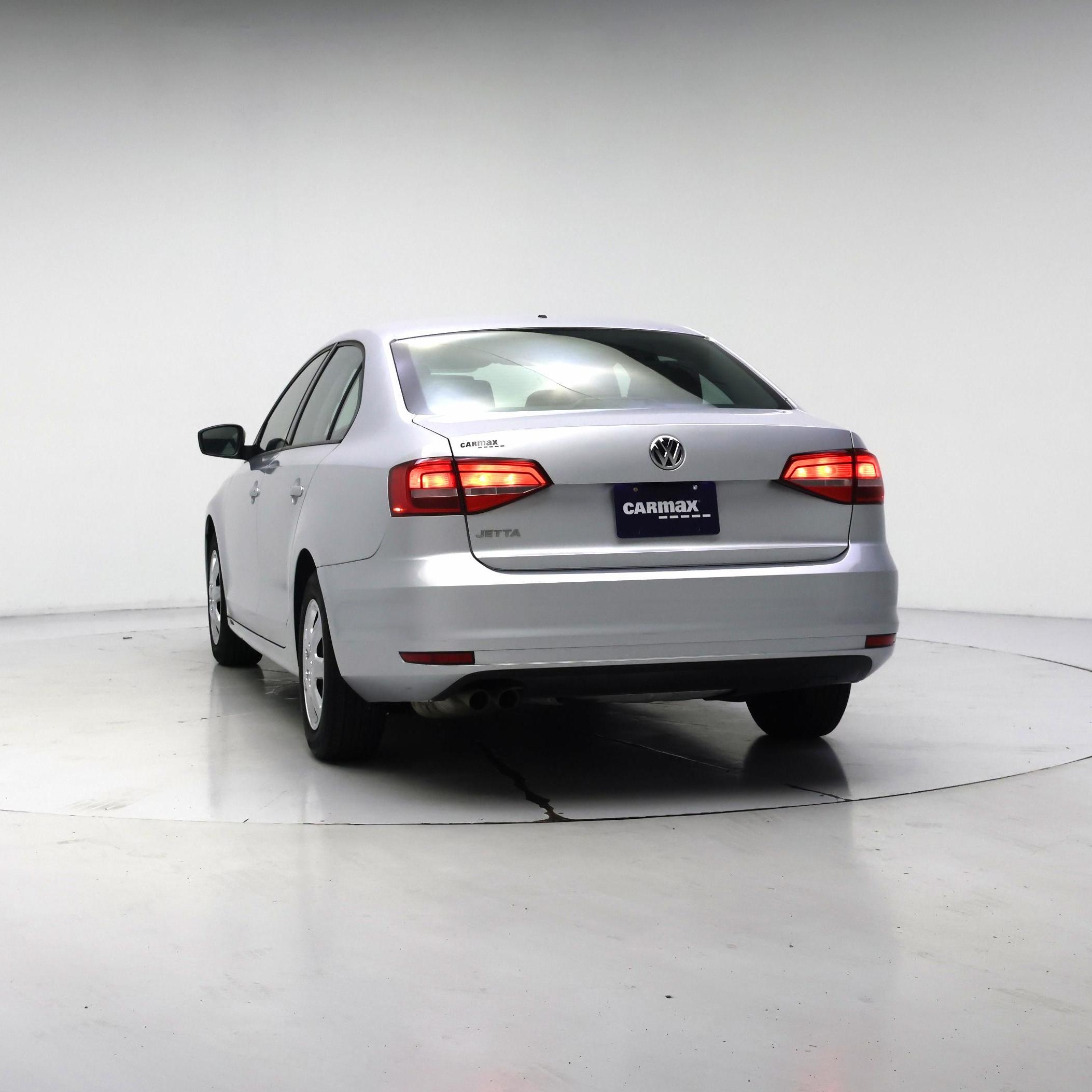 Thumbnail: 2015 Volkswagen Jetta - 6
