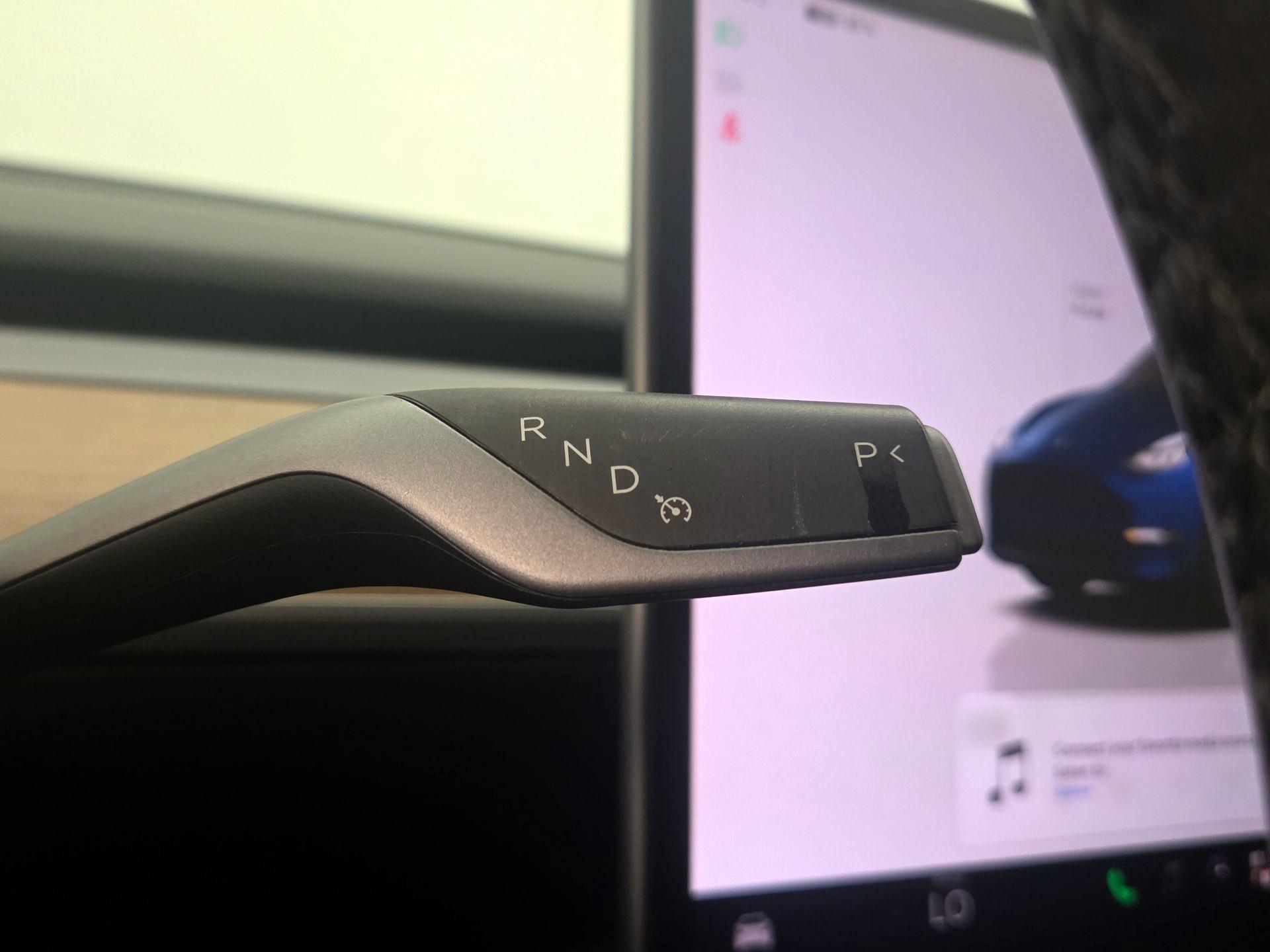 Thumbnail: 2022 Tesla Model Y - 17