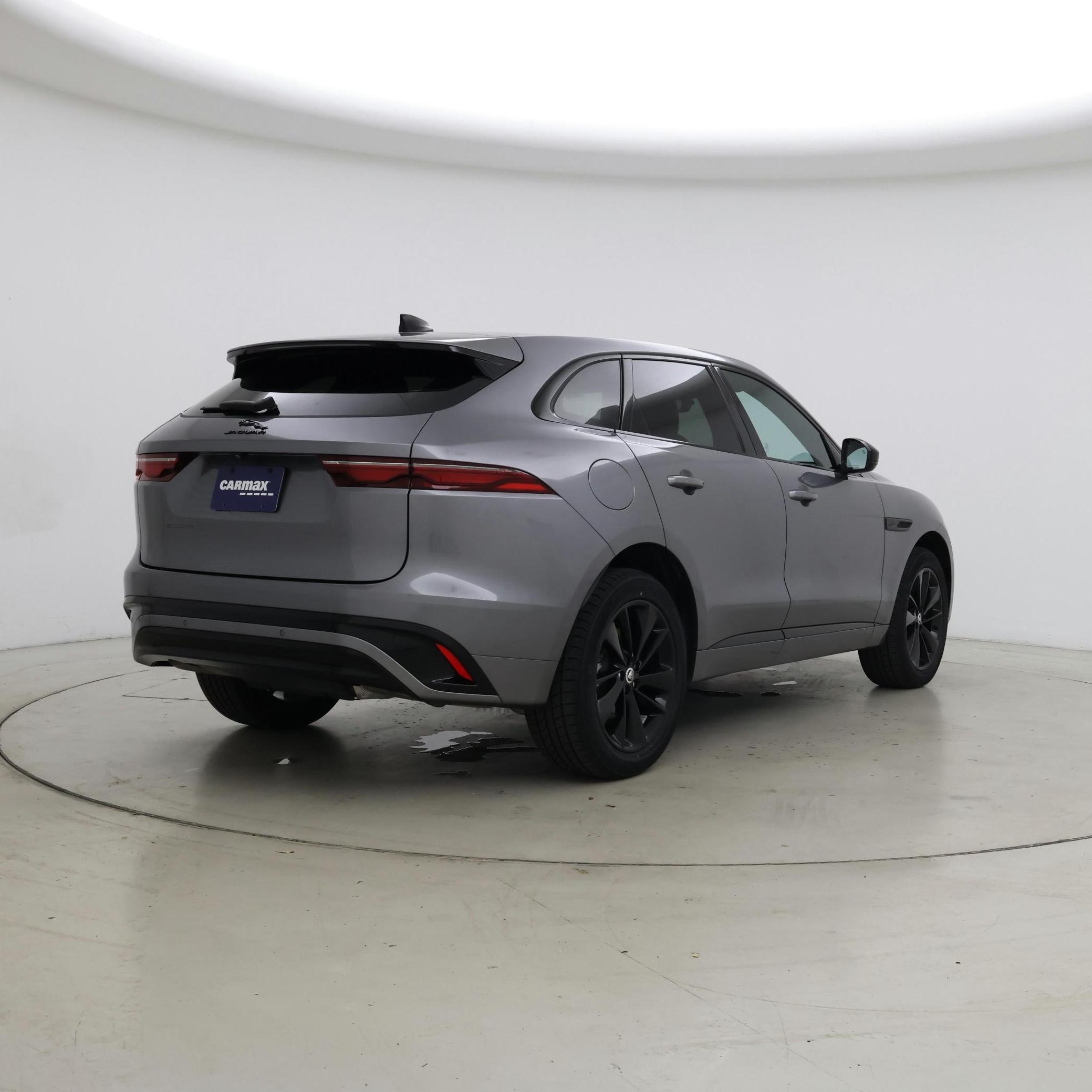 Thumbnail: 2024 Jaguar F-Pace - 8