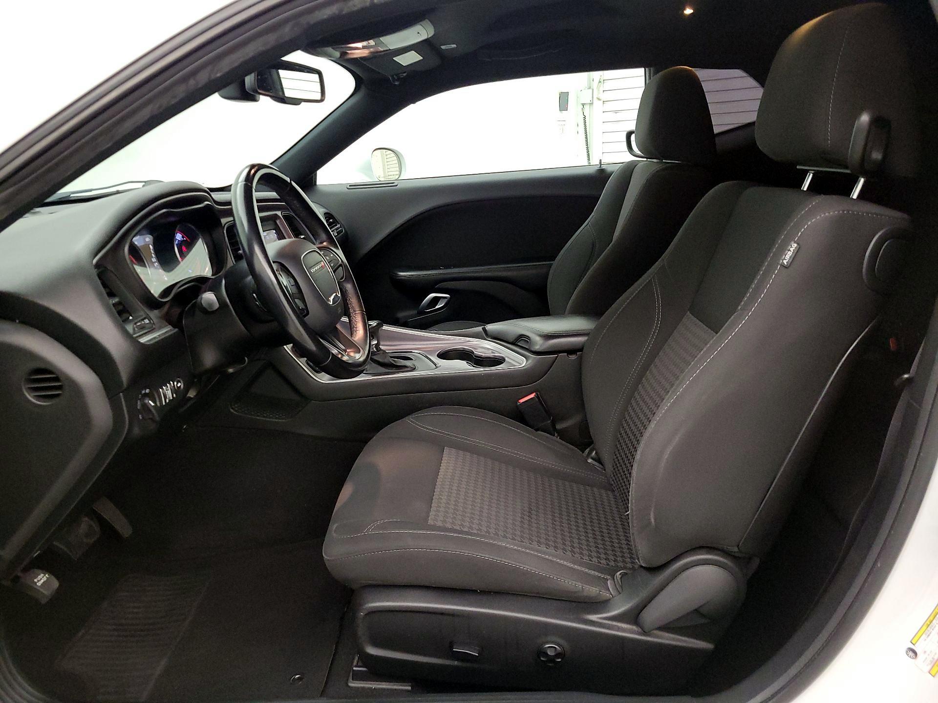 Thumbnail: 2019 Dodge Challenger - 11
