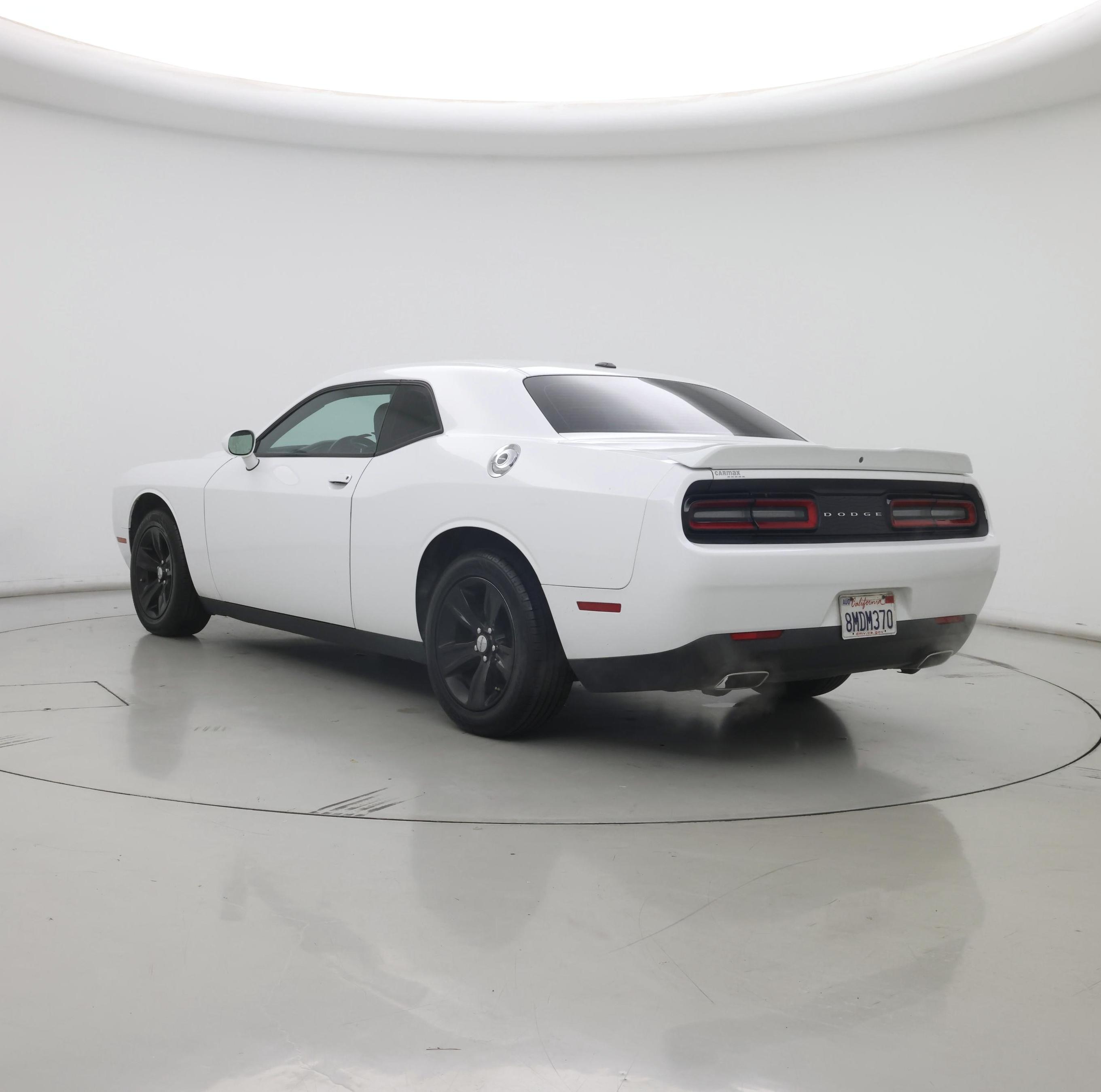 Thumbnail: 2019 Dodge Challenger - 2