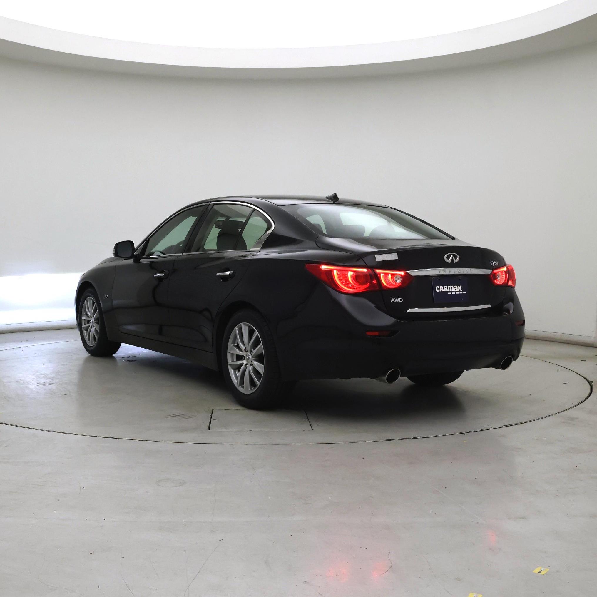 Thumbnail: 2015 INFINITI Q50 - 2