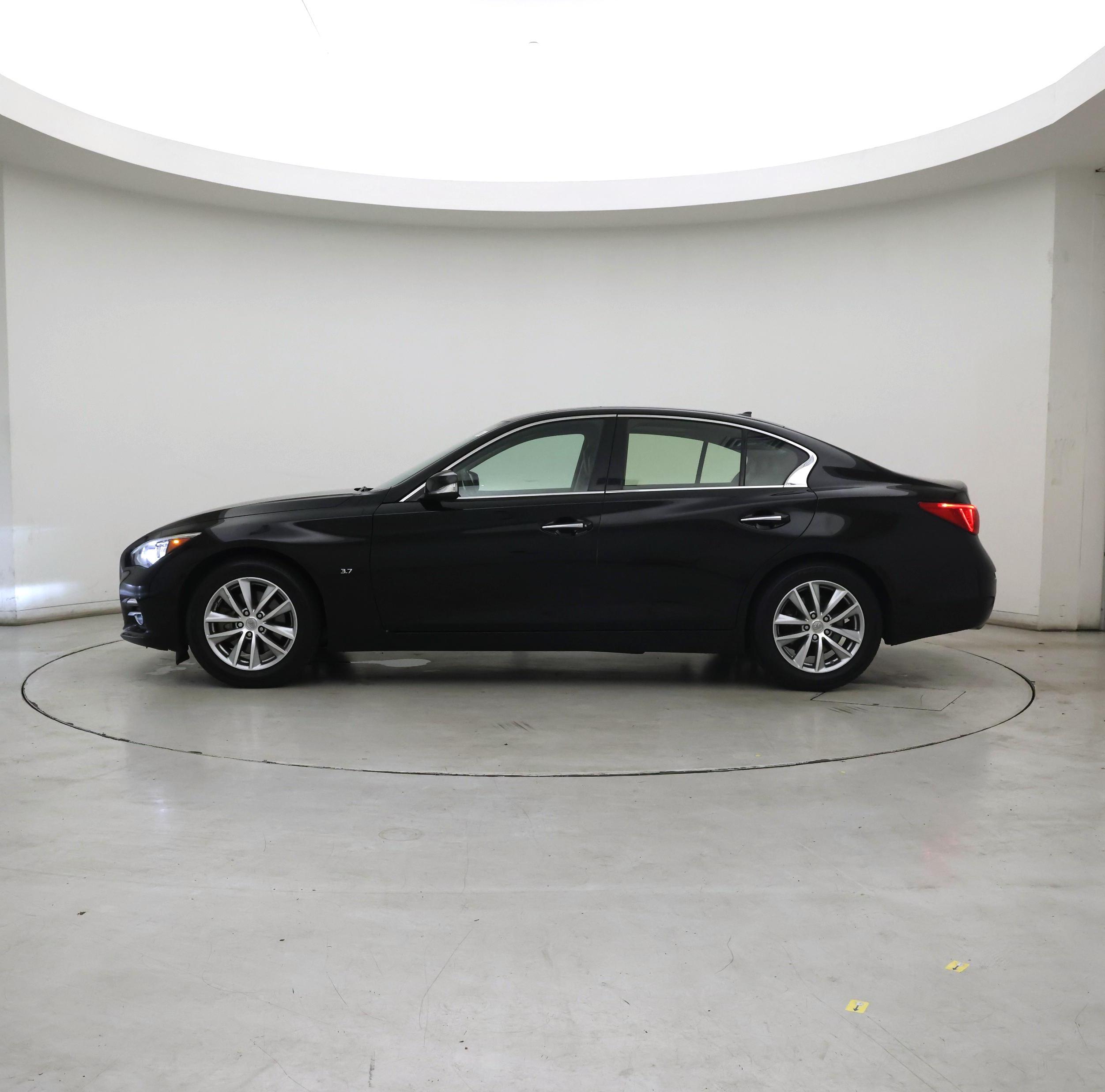 Thumbnail: 2015 INFINITI Q50 - 3
