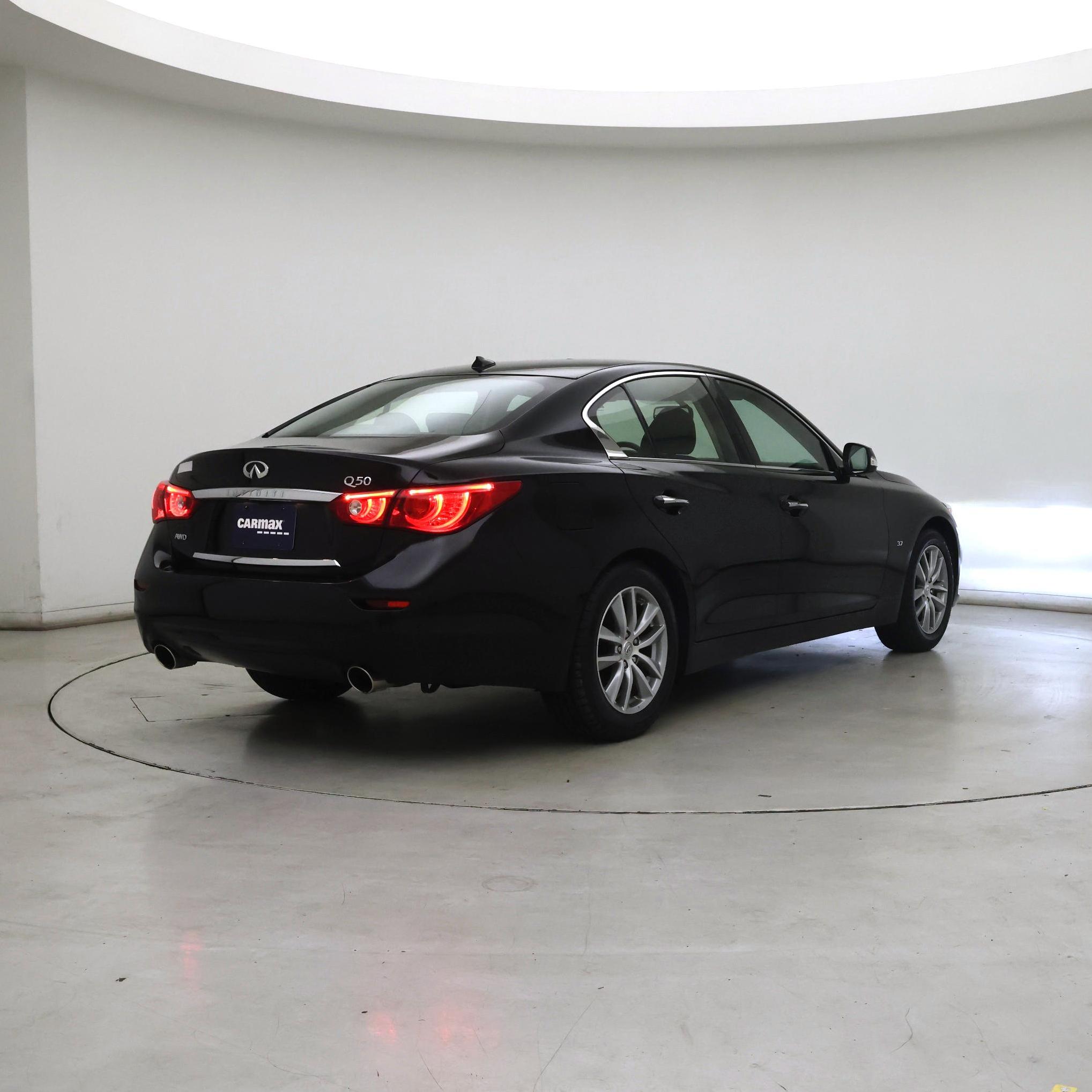 Thumbnail: 2015 INFINITI Q50 - 8