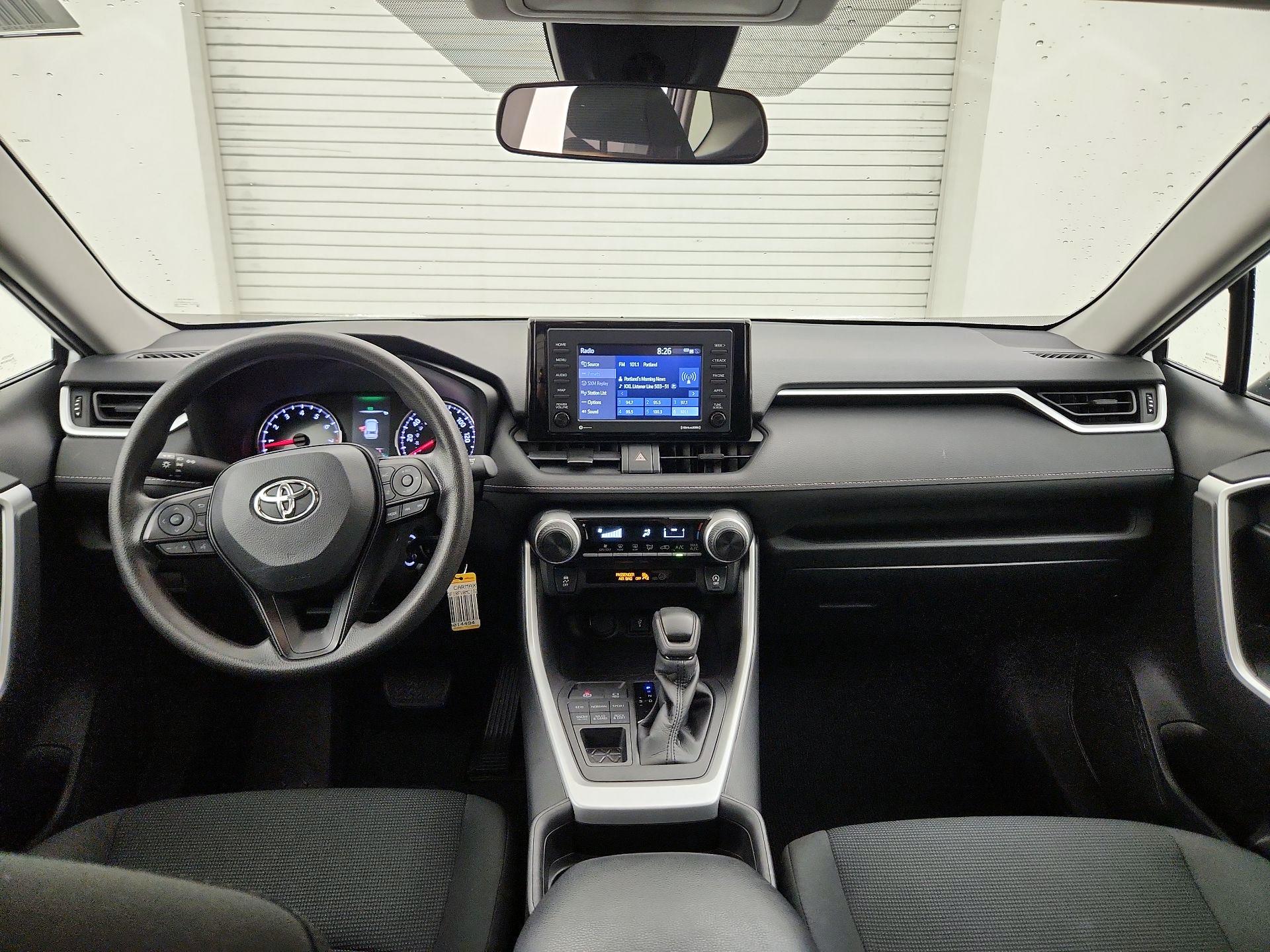 Thumbnail: 2021 Toyota RAV4 - 9
